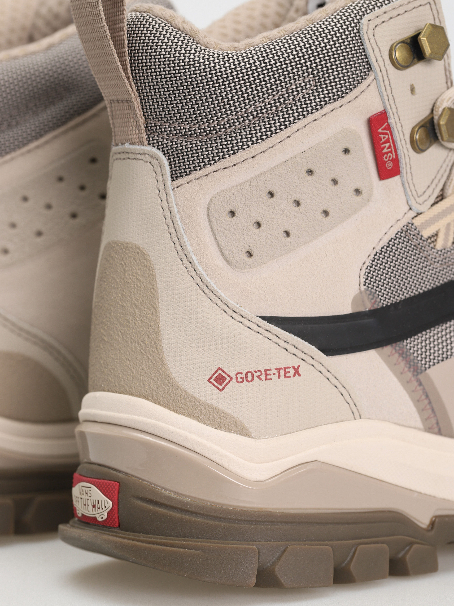 Pantofi Vans Ultrarange Exo Hi Gore Tex Mte 3 (khaki/gum)