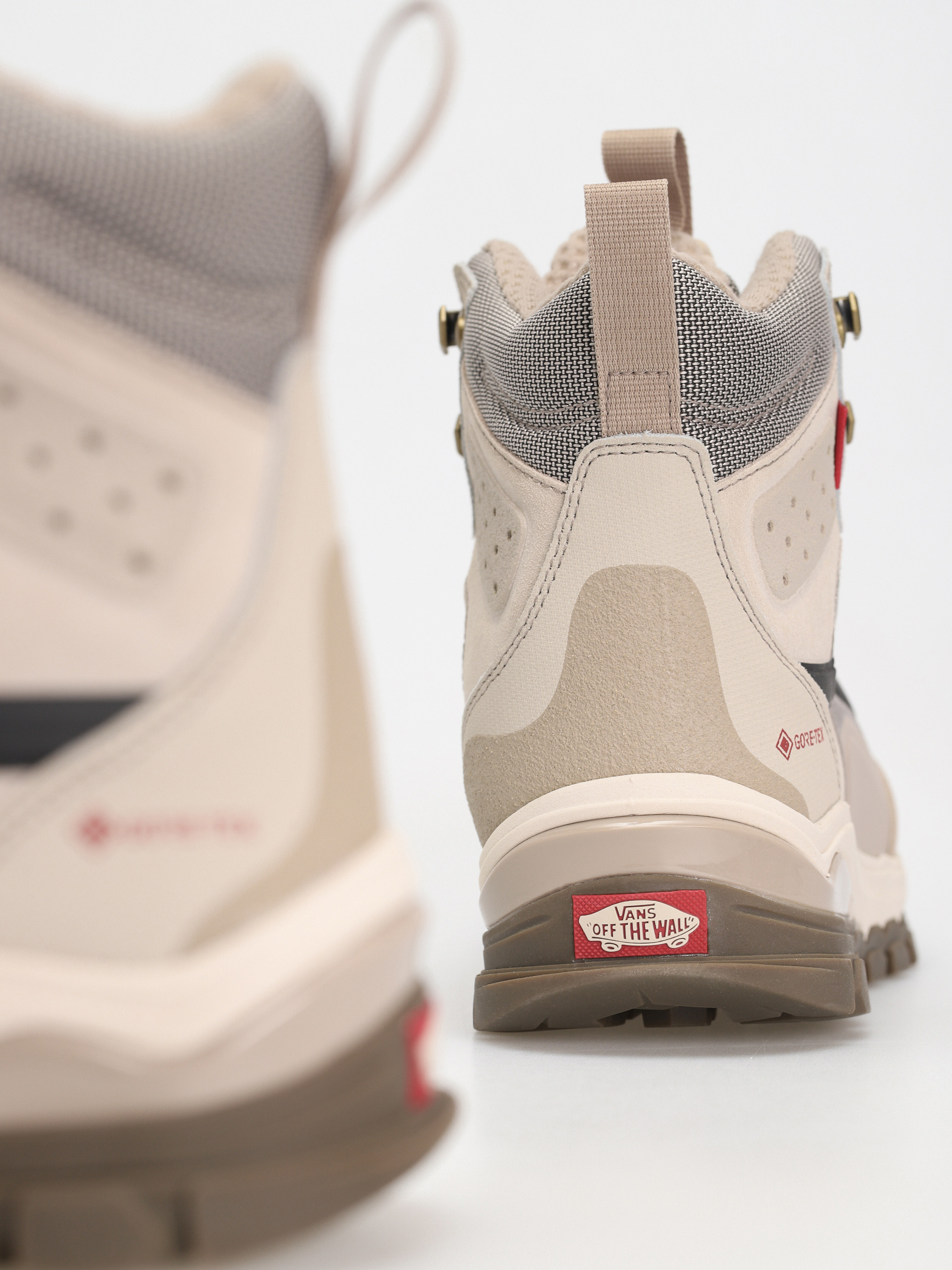 Pantofi Vans Ultrarange Exo Hi Gore Tex Mte 3 (khaki/gum)