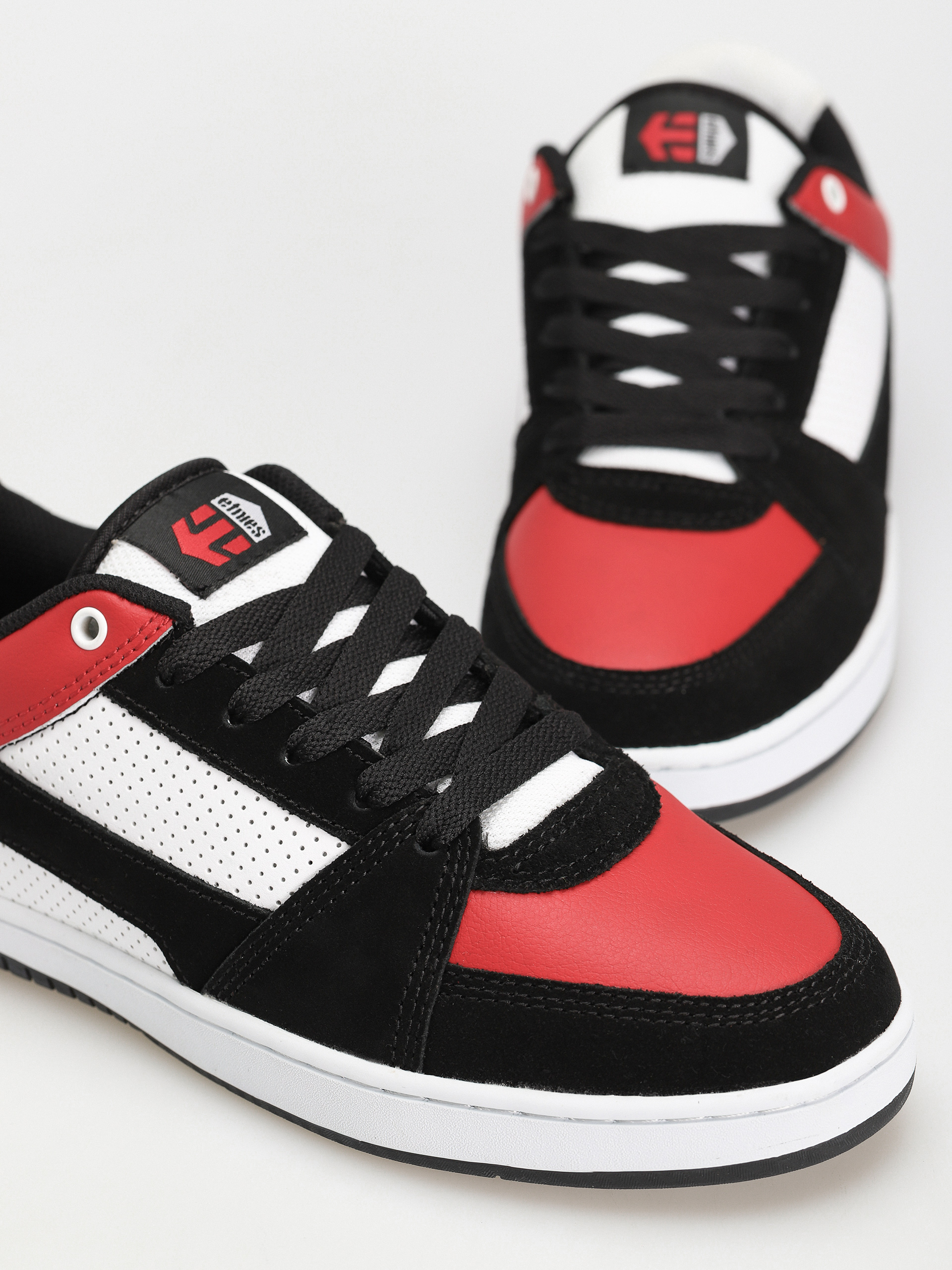 Pantofi Etnies Mc Rap Lo (black/red/white)