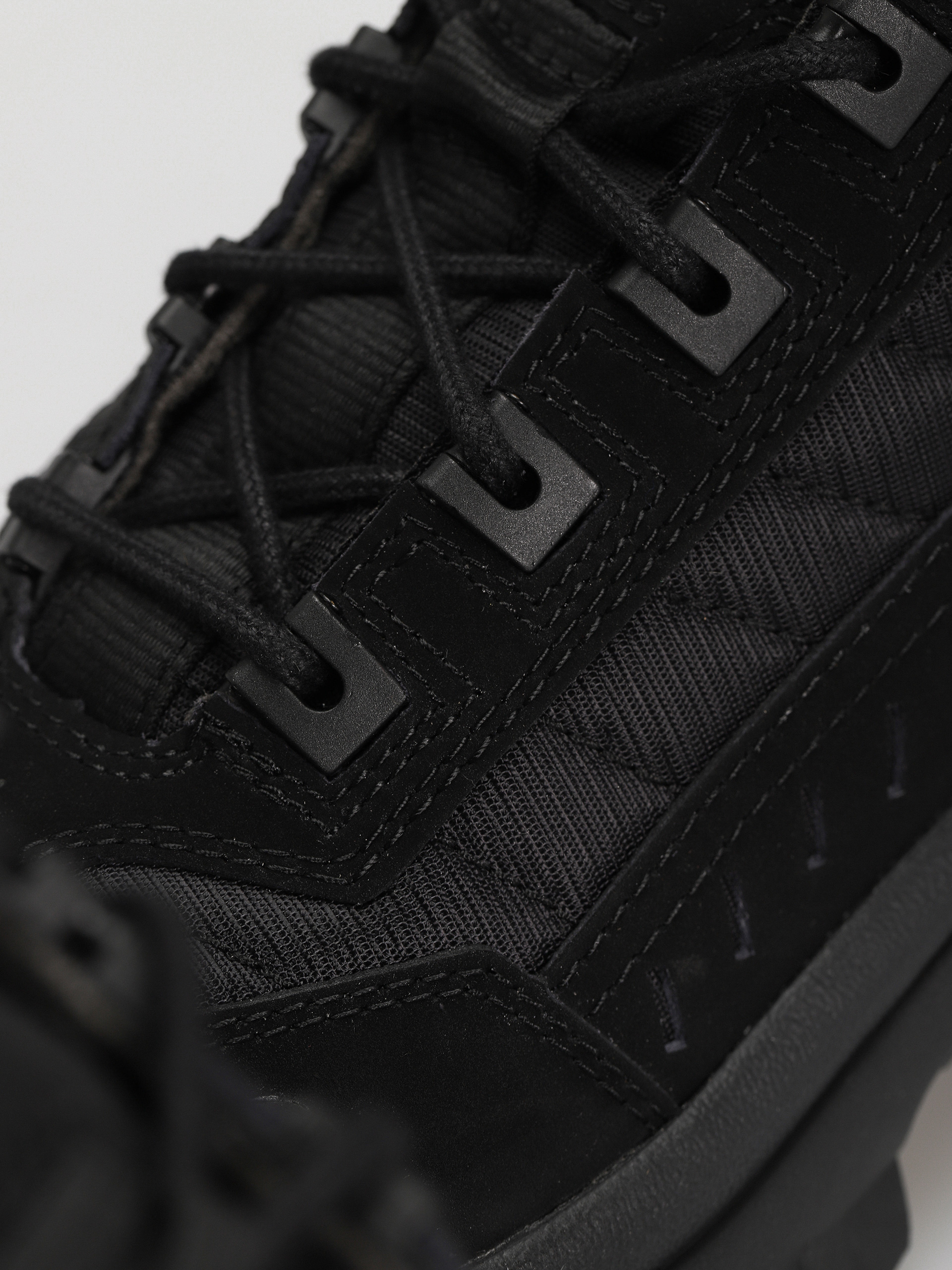 Pantofi Caterpillar Intruder Mid (black)