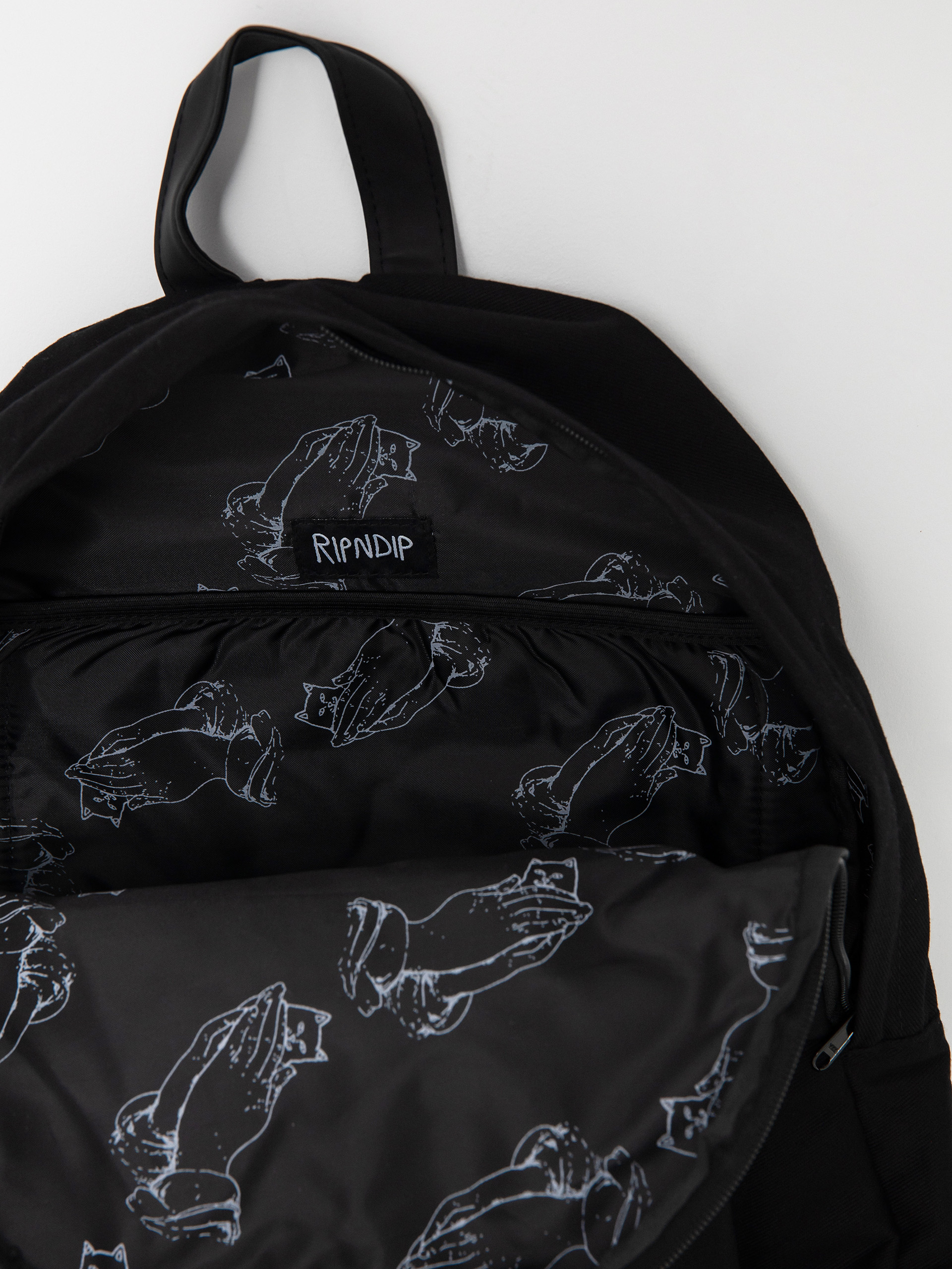 Rucsac RipNDip Lord Nermal Velcro Hands (black)
