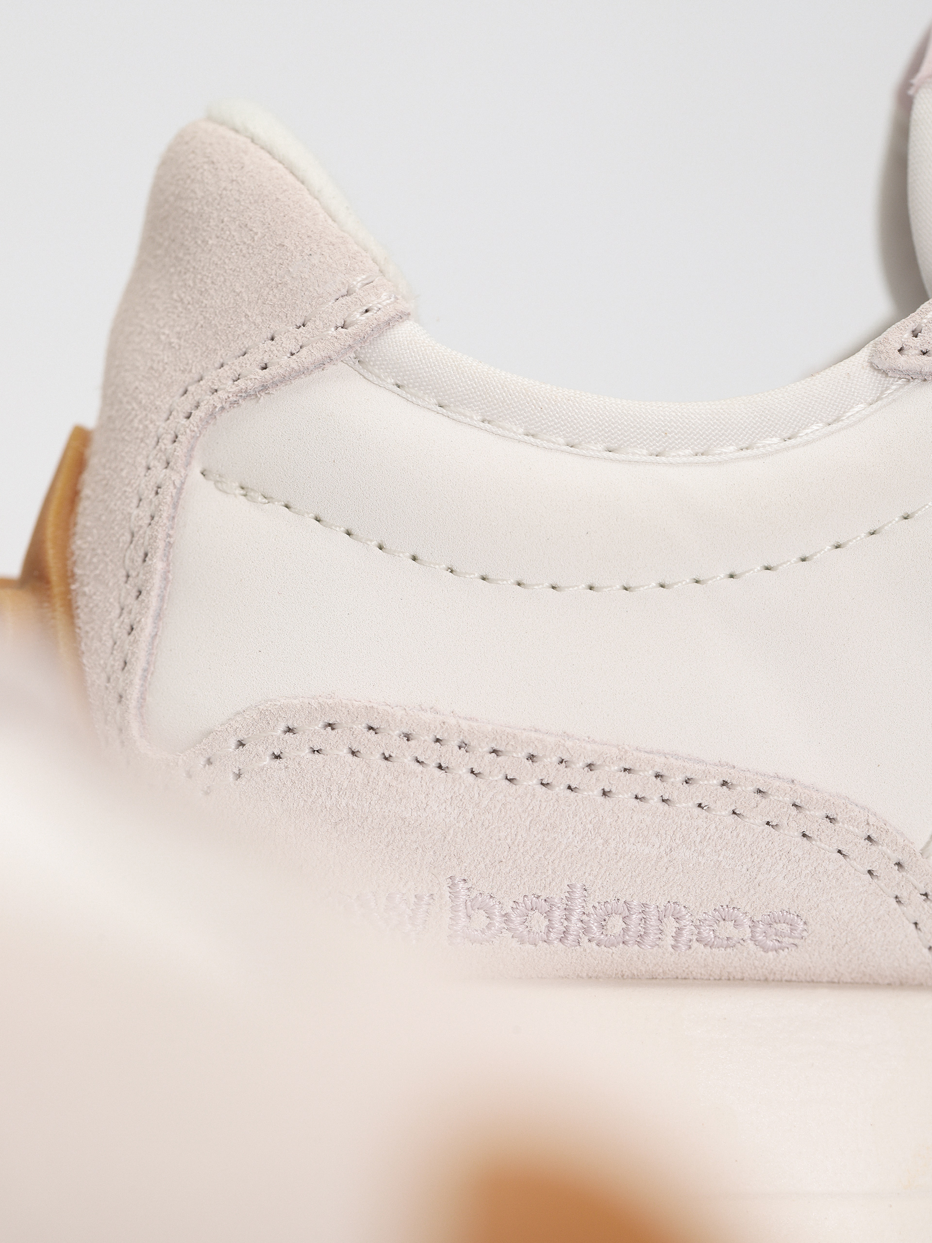 Pantofi New Balance 327 Wmn (december sky)