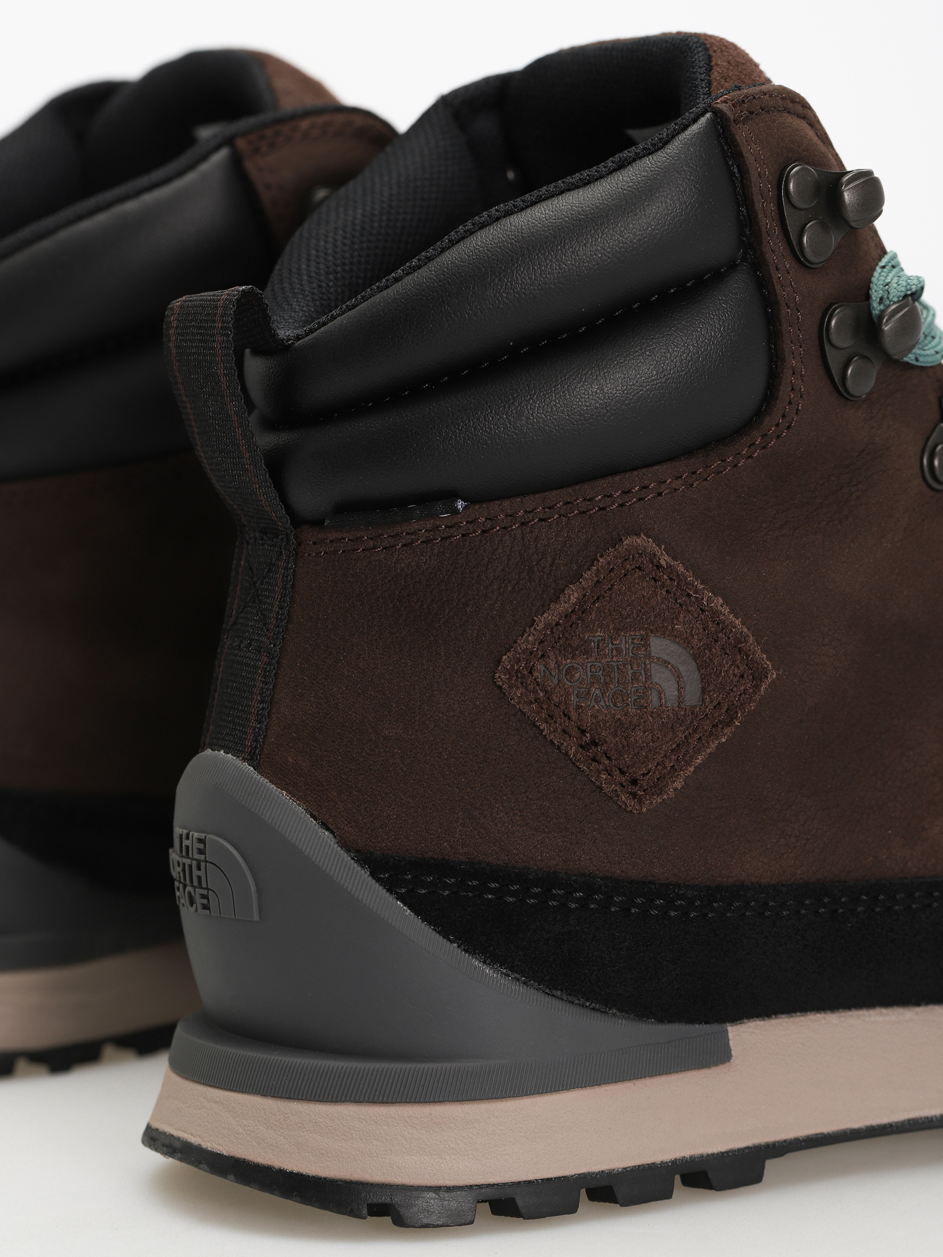 Pantofi The North Face Back To Berkeley Iv Leather Wp (demitasse brown/tnf black)