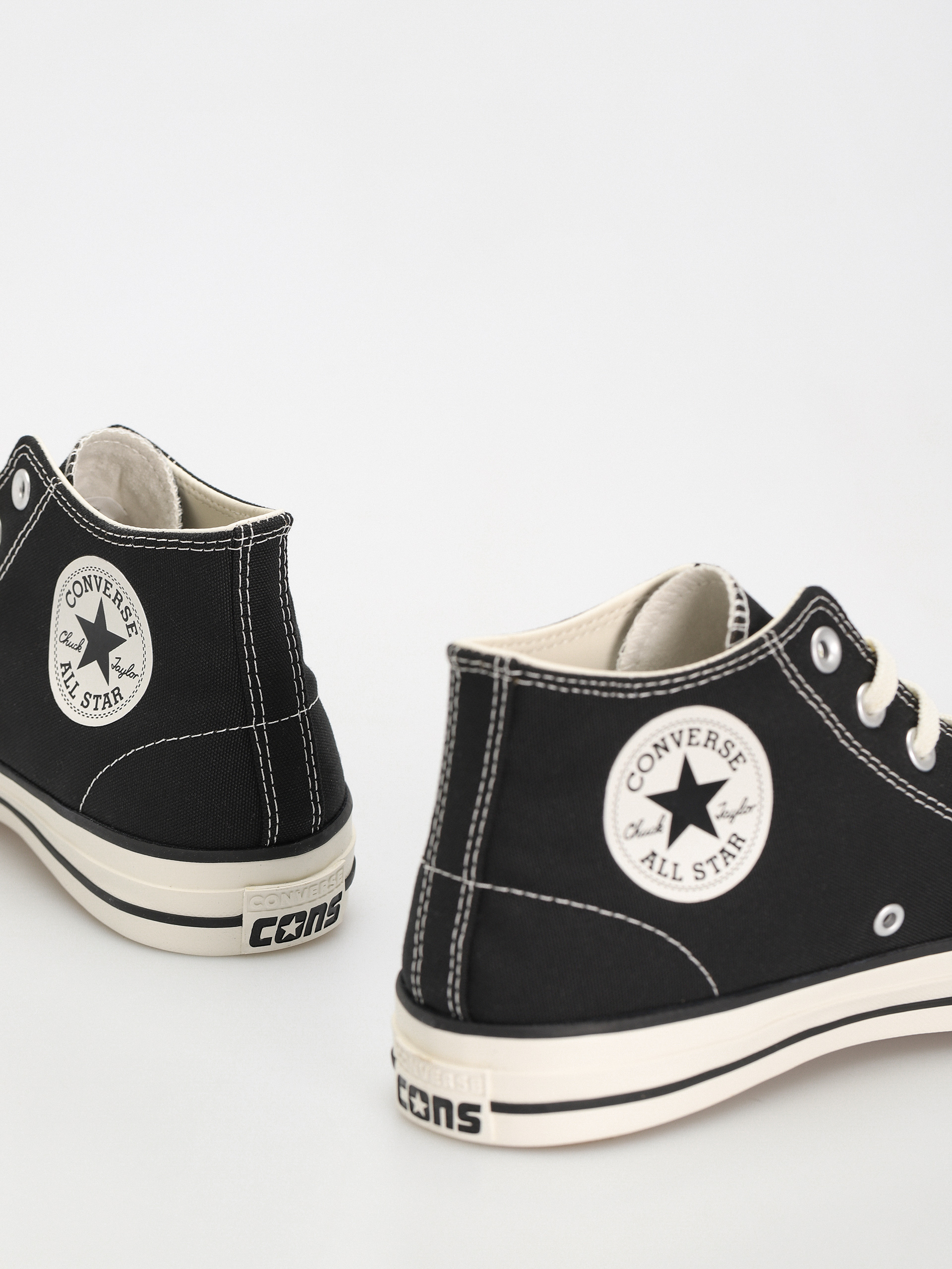 Converse Chuck Taylor All Star Shoes outlets Mids