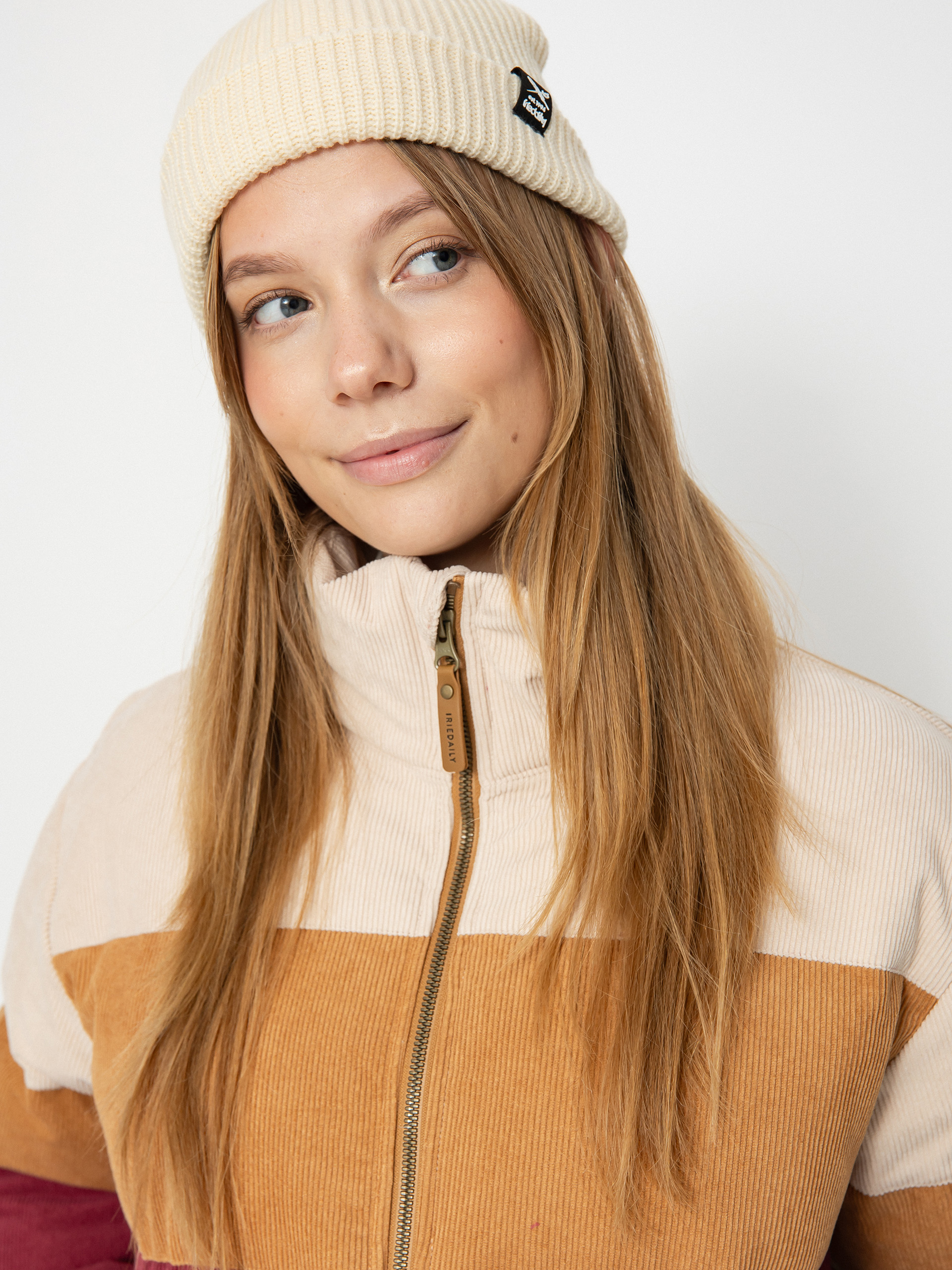 Geacă Iriedaily Cordy Puffer Wmn (dark red)