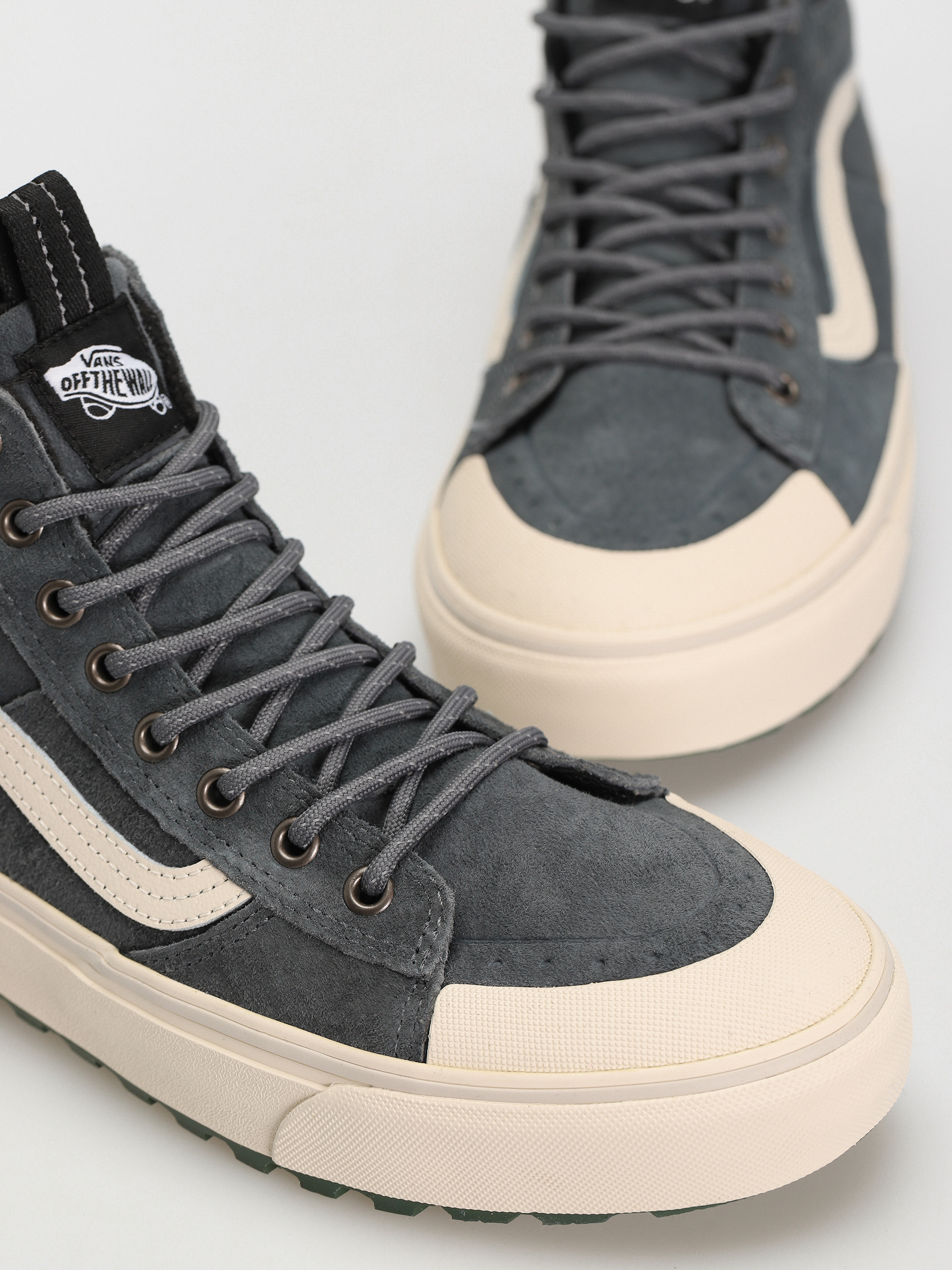 Pantofi Vans Sk8 Hi MTE 2 (utility pop turbulence)