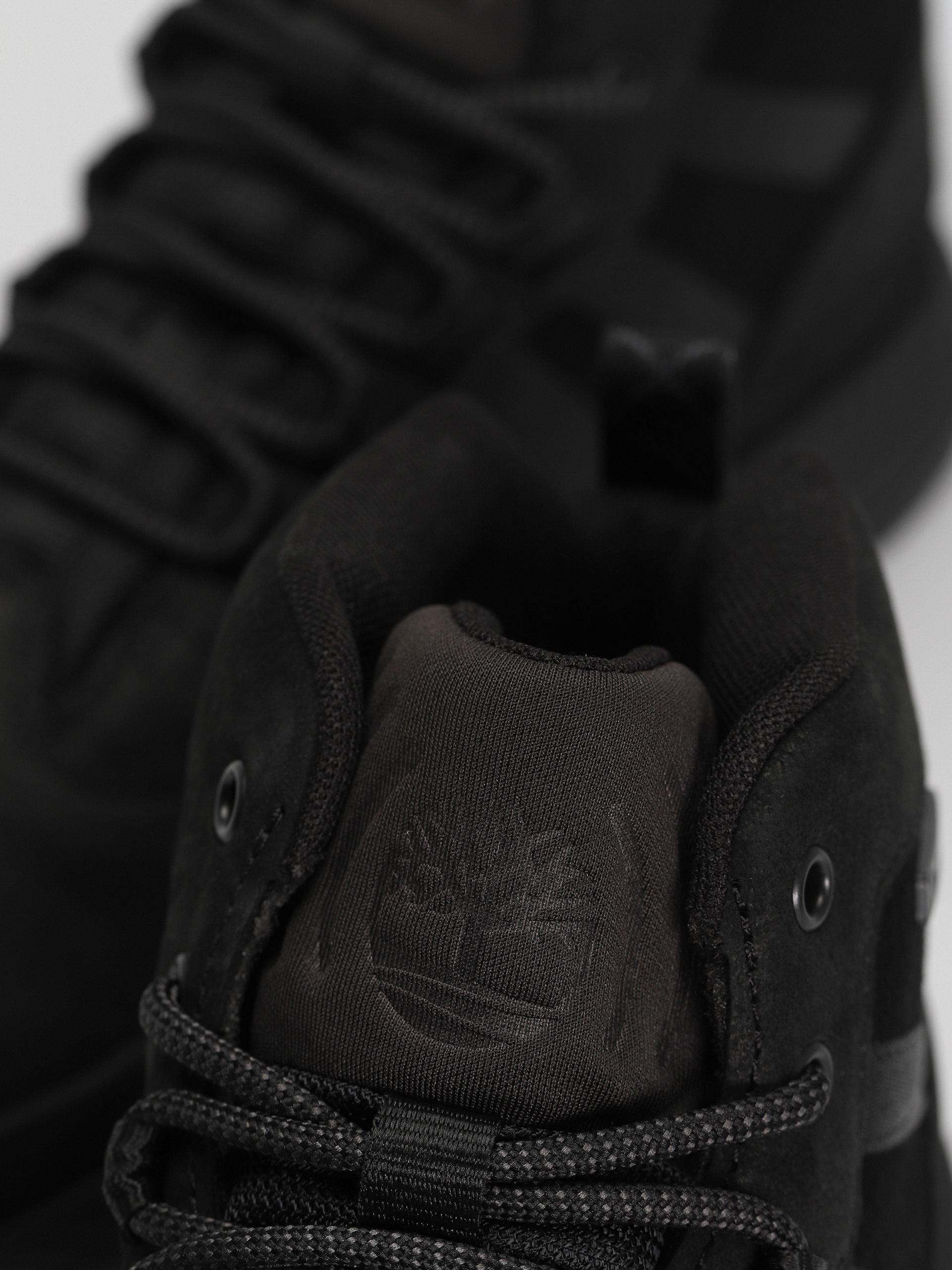 Pantofi Timberland Euro Trekker Mid Leather (blackout nubuck)