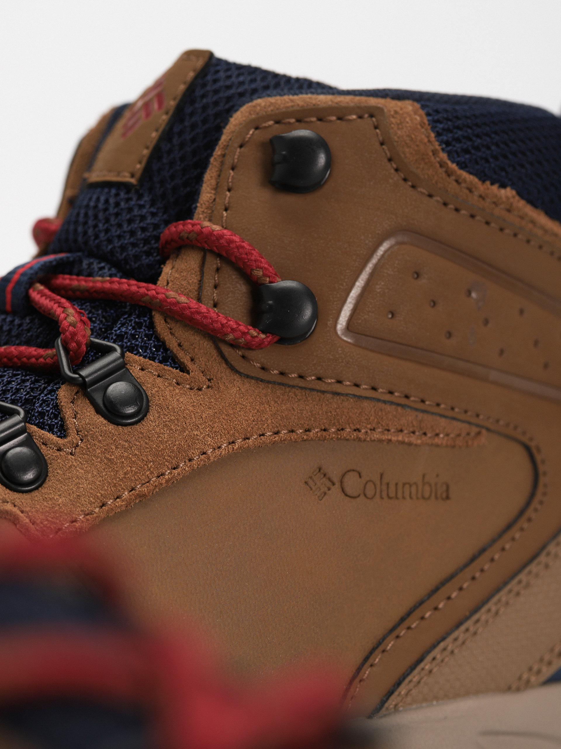 Pantofi Columbia Newton Ridge Plus II Waterproof (light brown/red velvet)