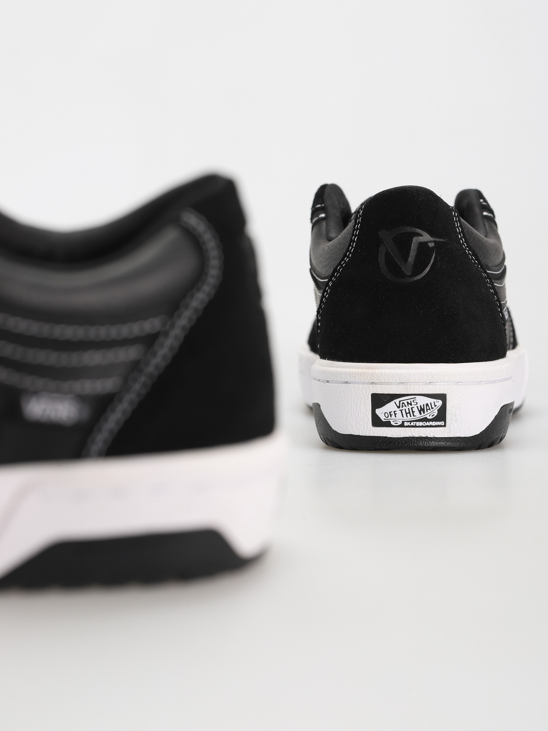 Pantofi Vans Skate Rowan 2 (black/white)