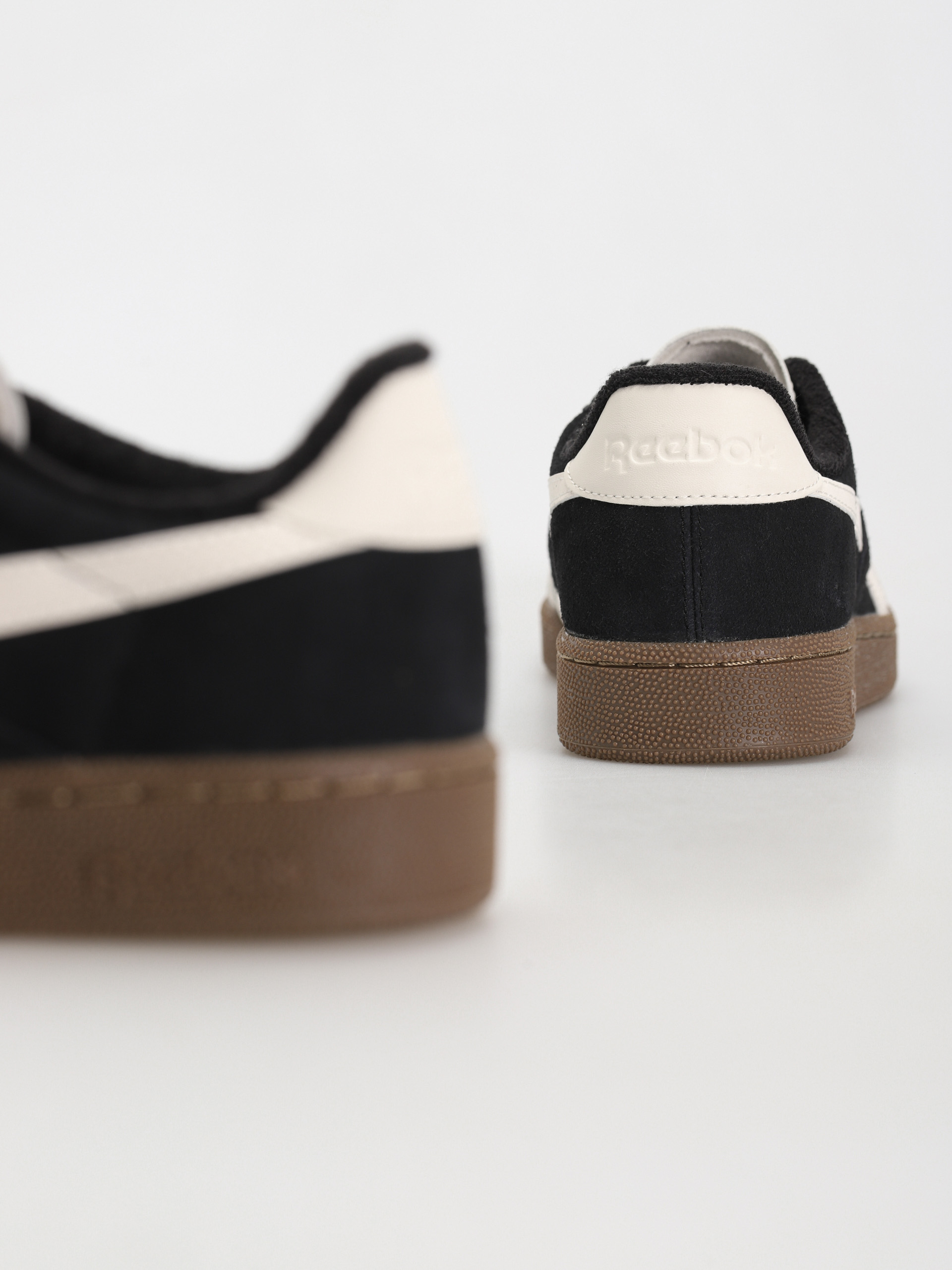 Pantofi Reebok Club C Grounds UK (cblack/chalk/rbkle2)