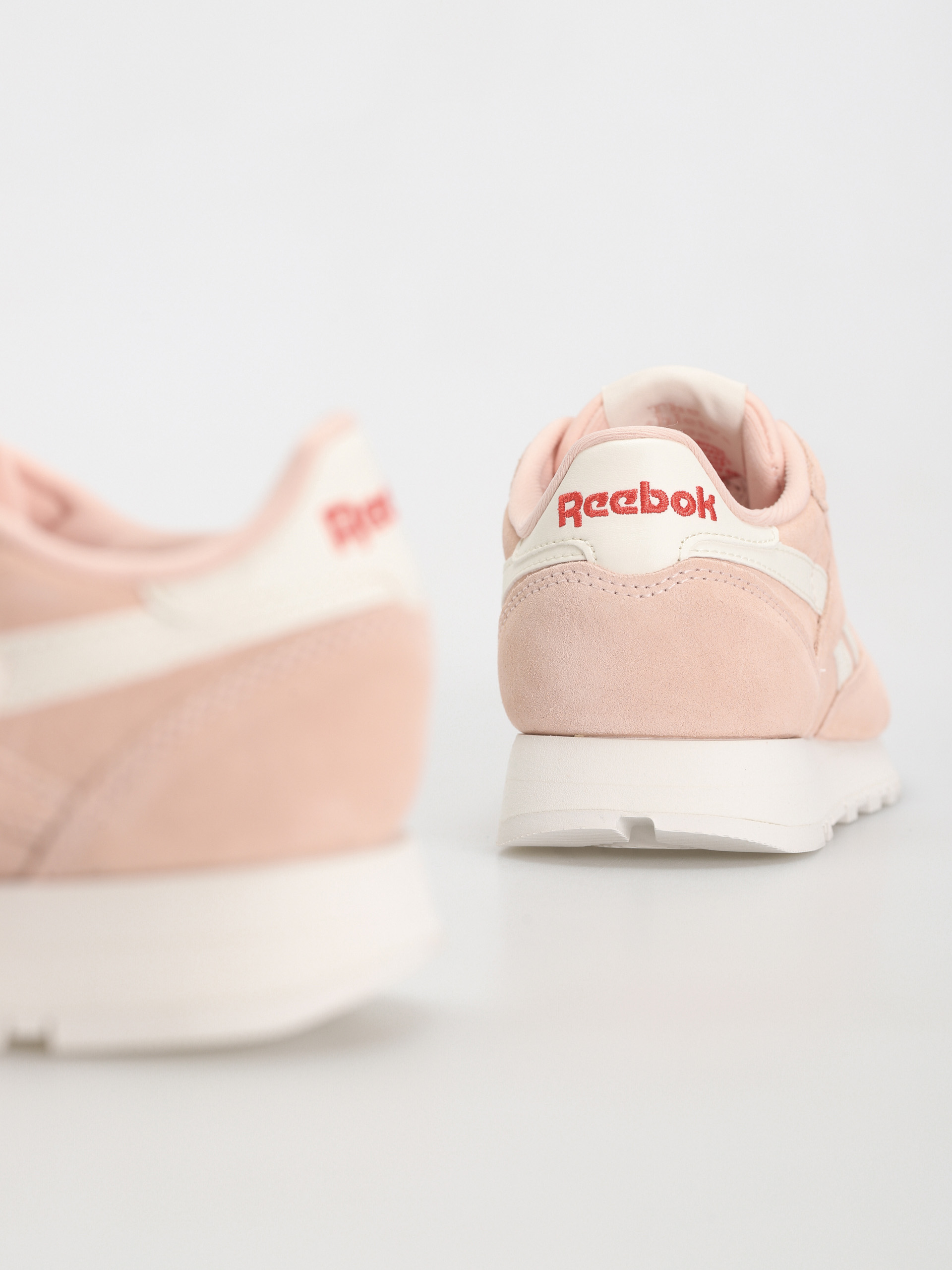 Pantofi Reebok Classic Leather Wmn (pospin/pospin/chalk)