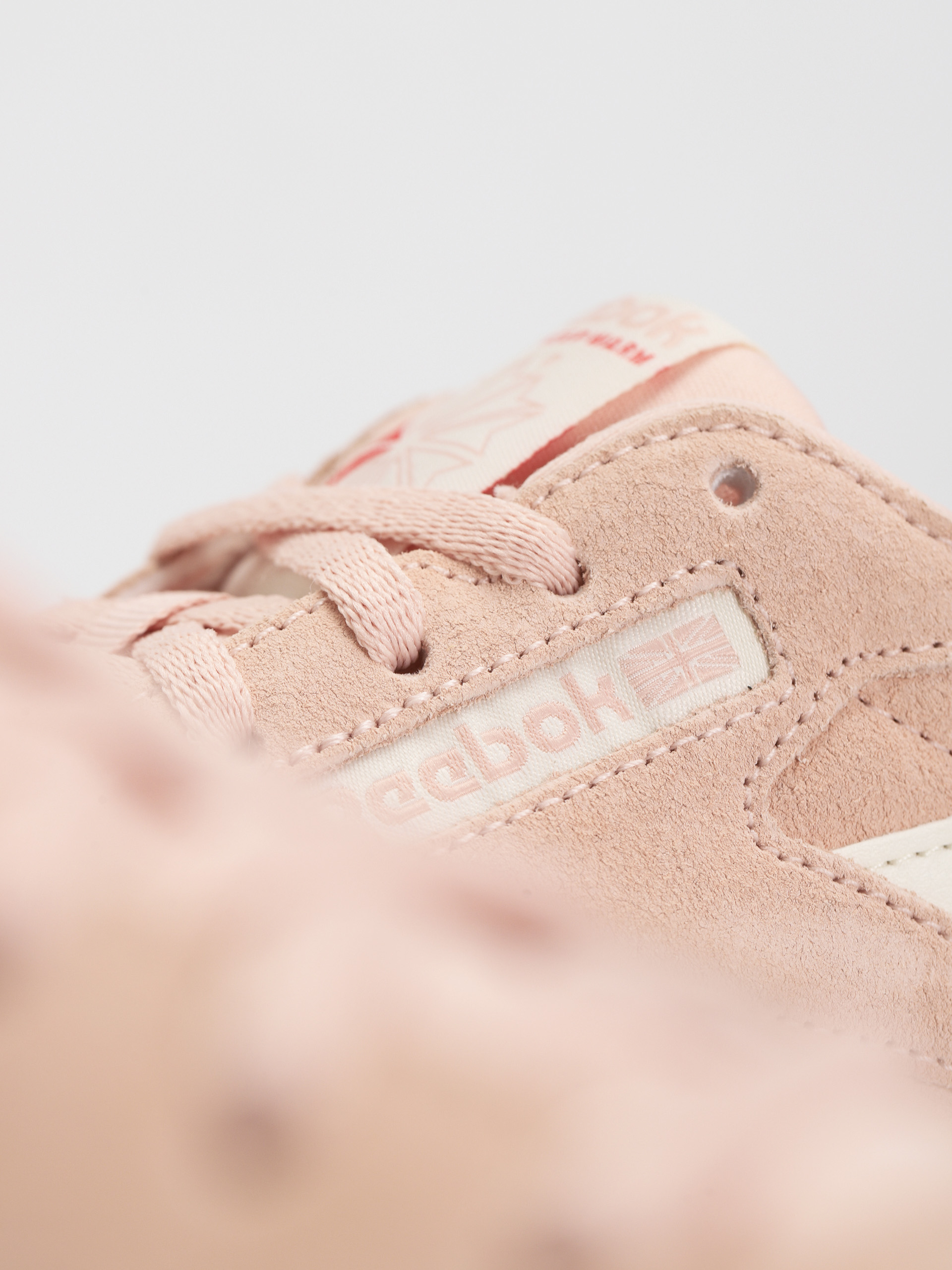Pantofi Reebok Classic Leather Wmn (pospin/pospin/chalk)