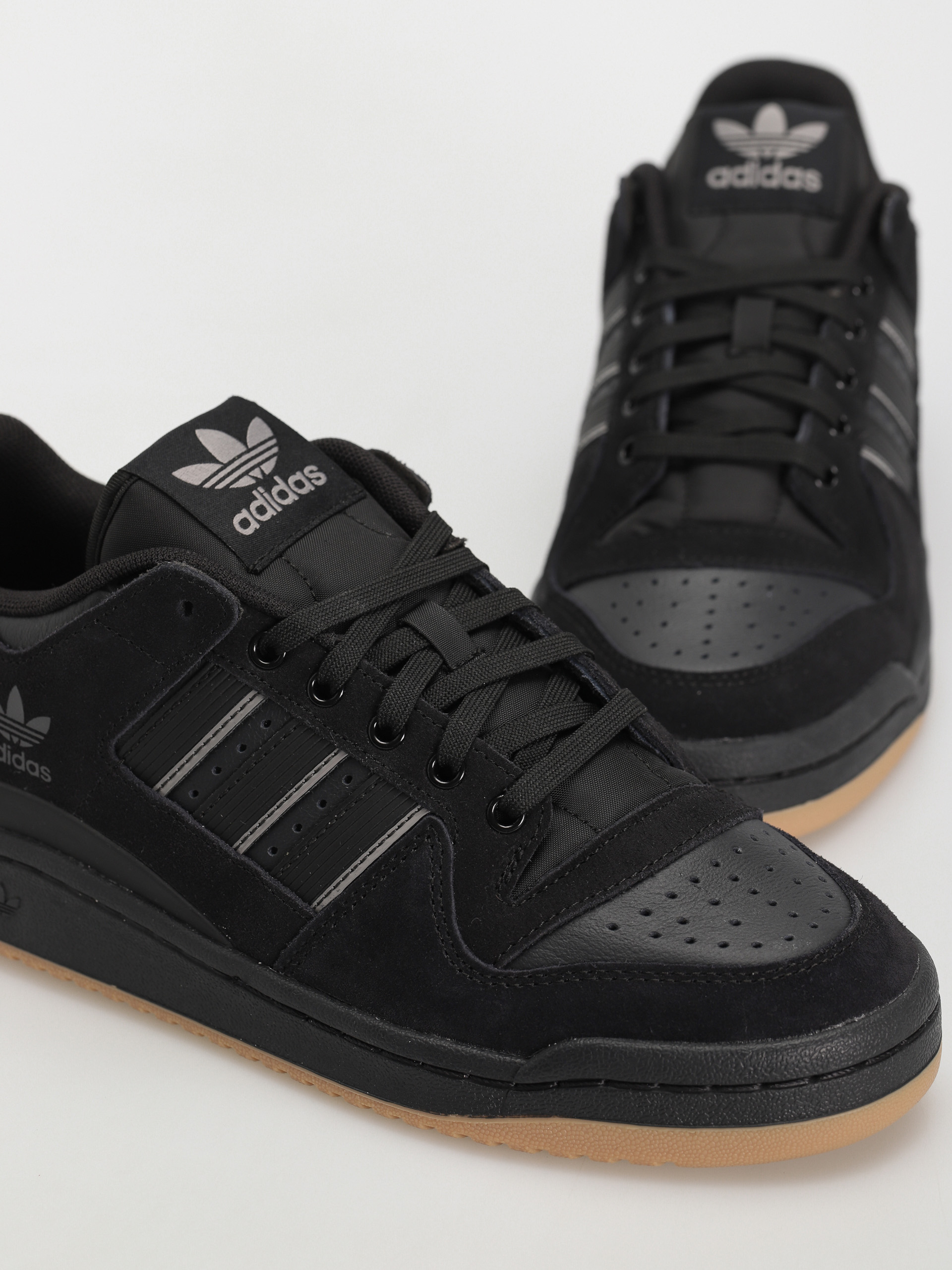 Pantofi adidas Forum 84 Low ADV (cblack/carbon/grethr)