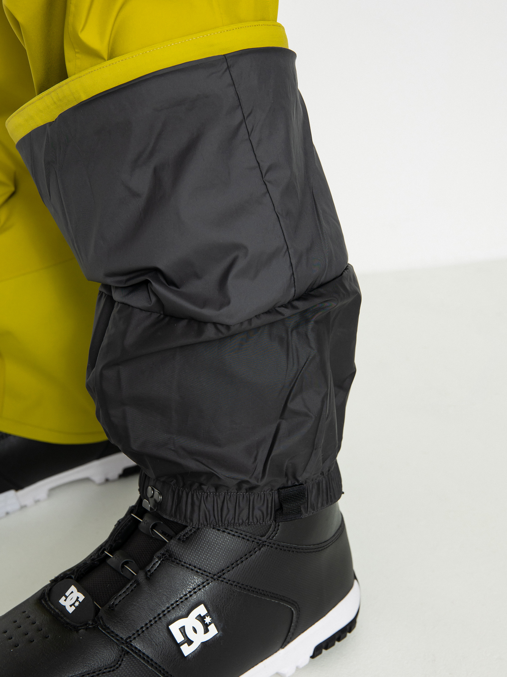 Pentru bărbați Pantaloni pentru snowboard Patagonia Powder Town Bibs (shrub green)