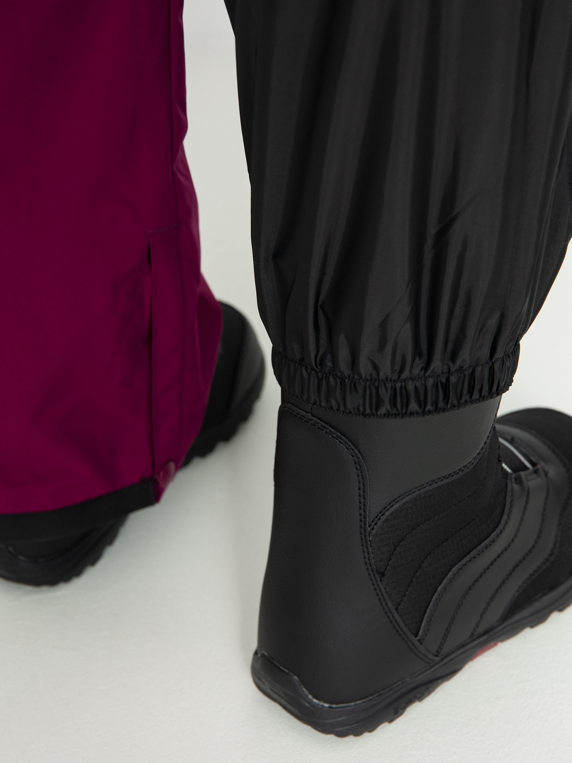 Pentru femei Pantaloni pentru snowboard DC Nonchalant (magenta purple)