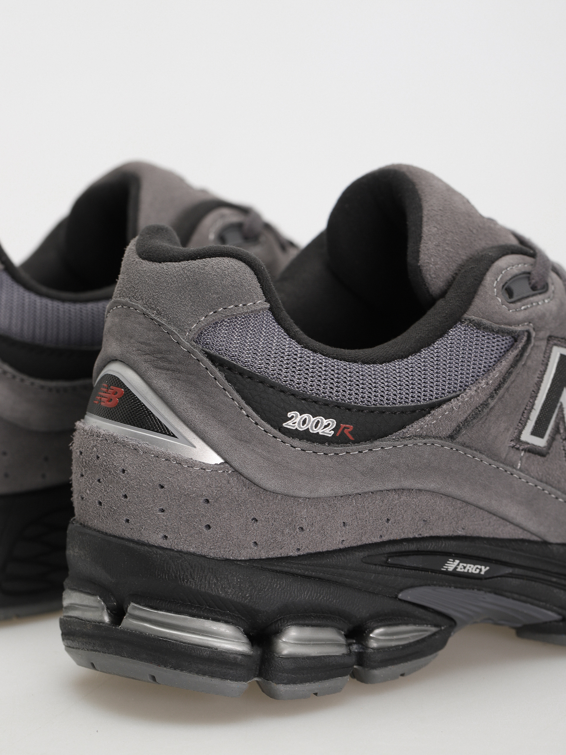 Pantofi New Balance 2002 (castlerock)