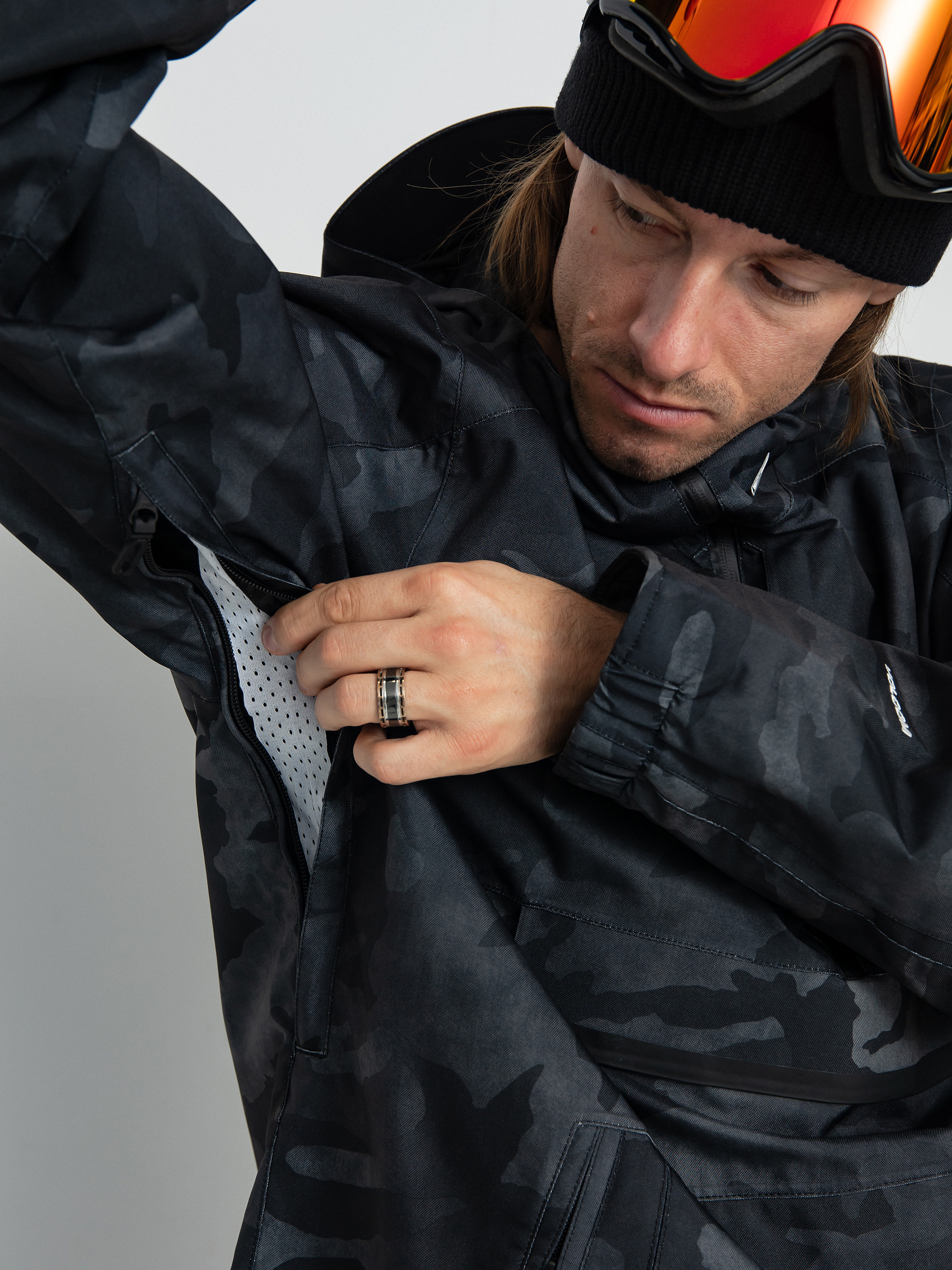 Pentru bărbați Geacă de snowboard Volcom Brighton Pullover (black camo)