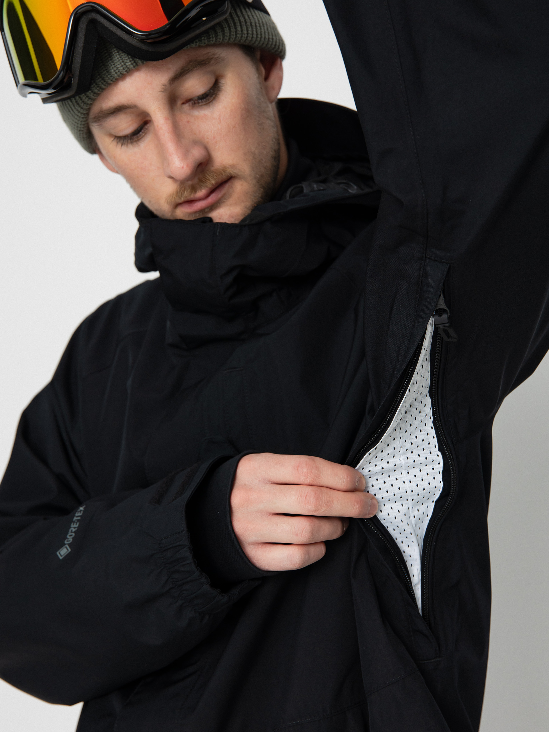 Pentru bărbați Geacă de snowboard Volcom Dua Gore Tex (black)