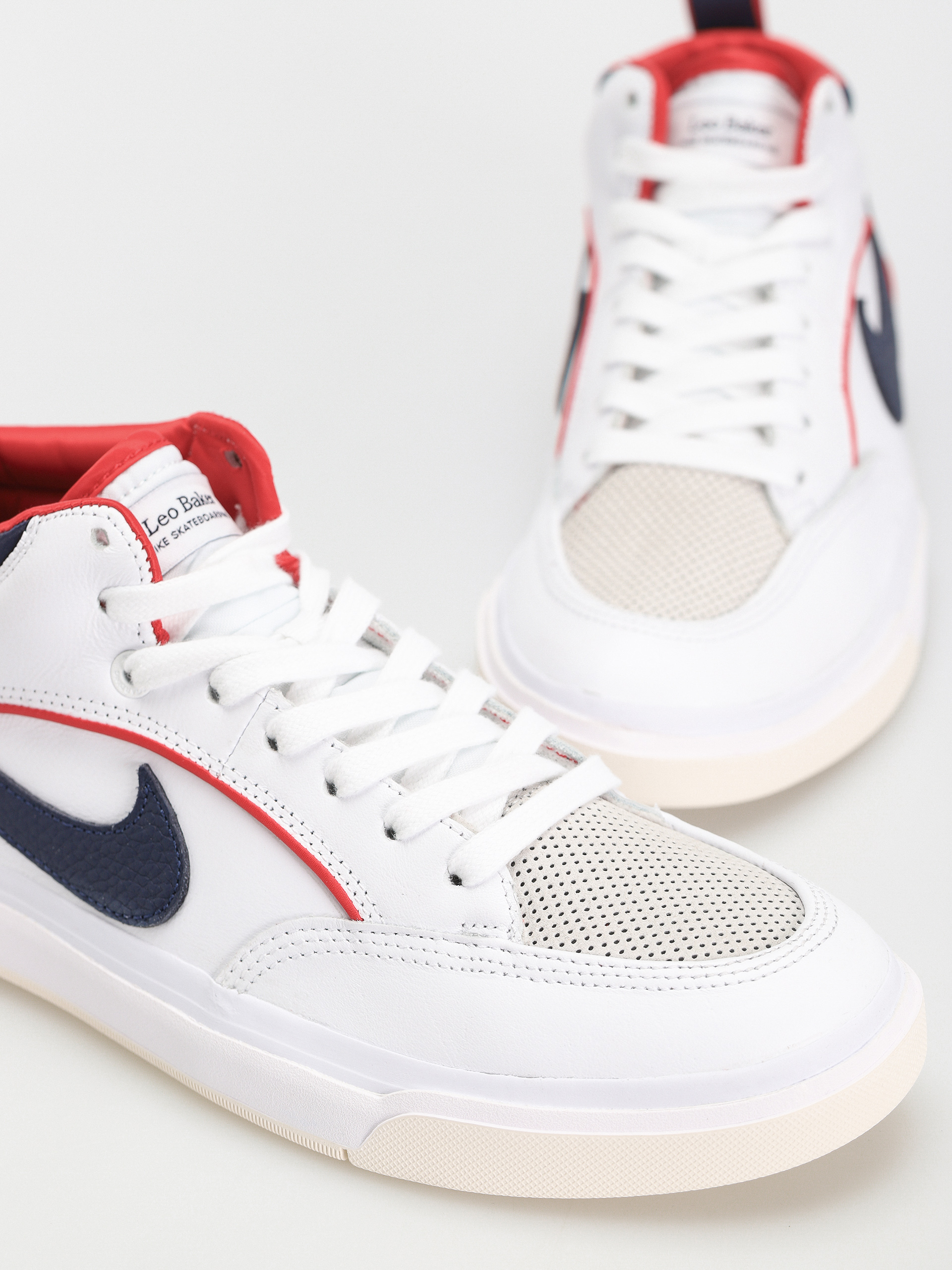Pantofi Nike SB React Leo Premium (white/midnight navy university red white)