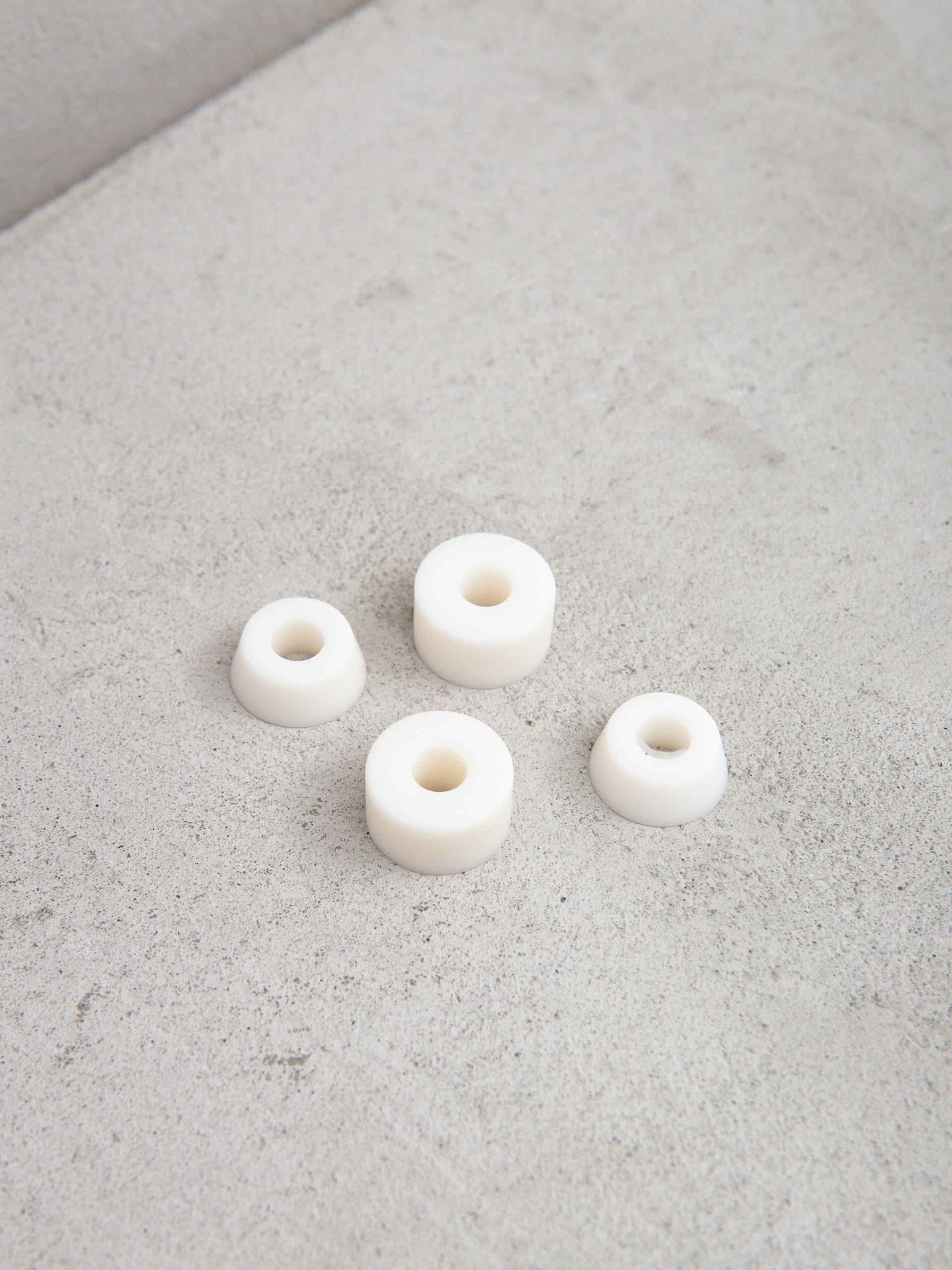 Cauciucuri Pig Medium Bushings 91A (white)