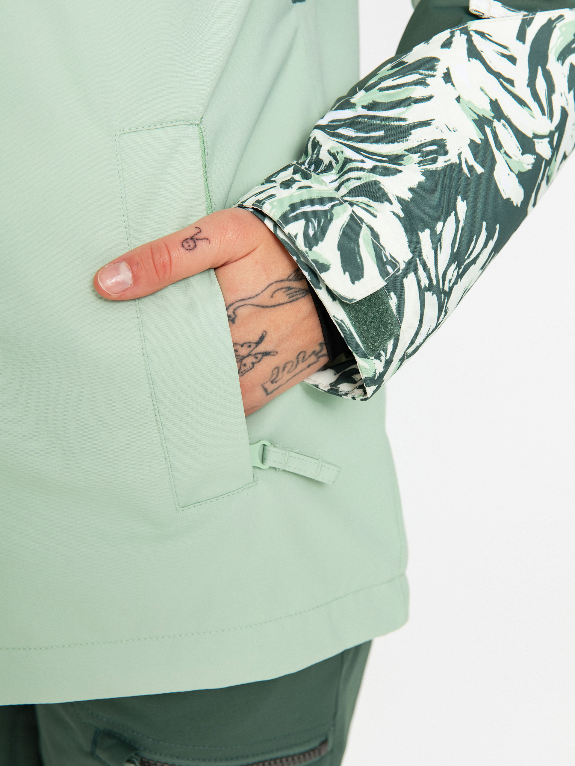 Pentru femei Geacă de snowboard Roxy Jetty Block (dark forest wild)