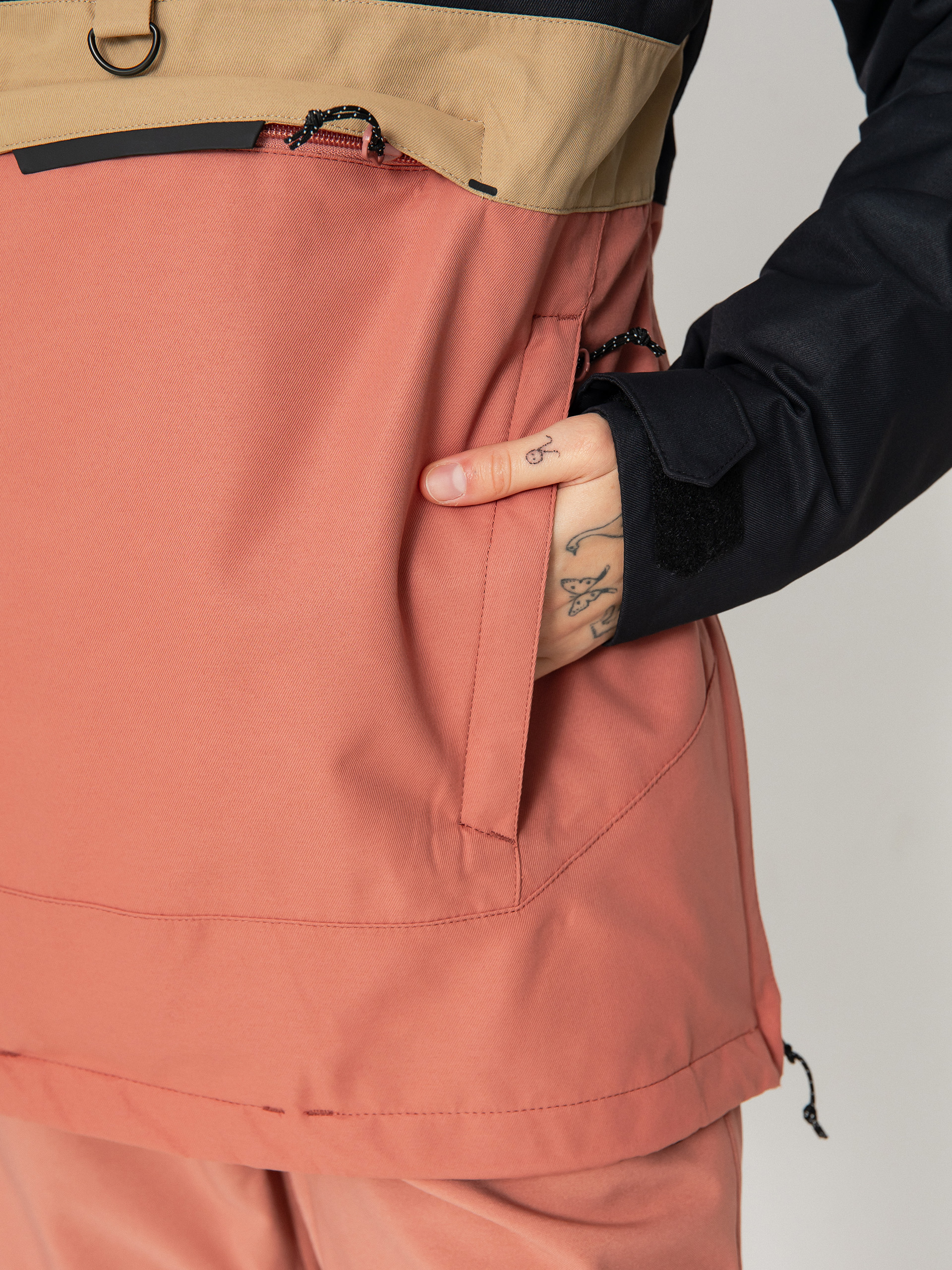 Pentru femei Geacă de snowboard Volcom Ashfield Pullover (earth pink)