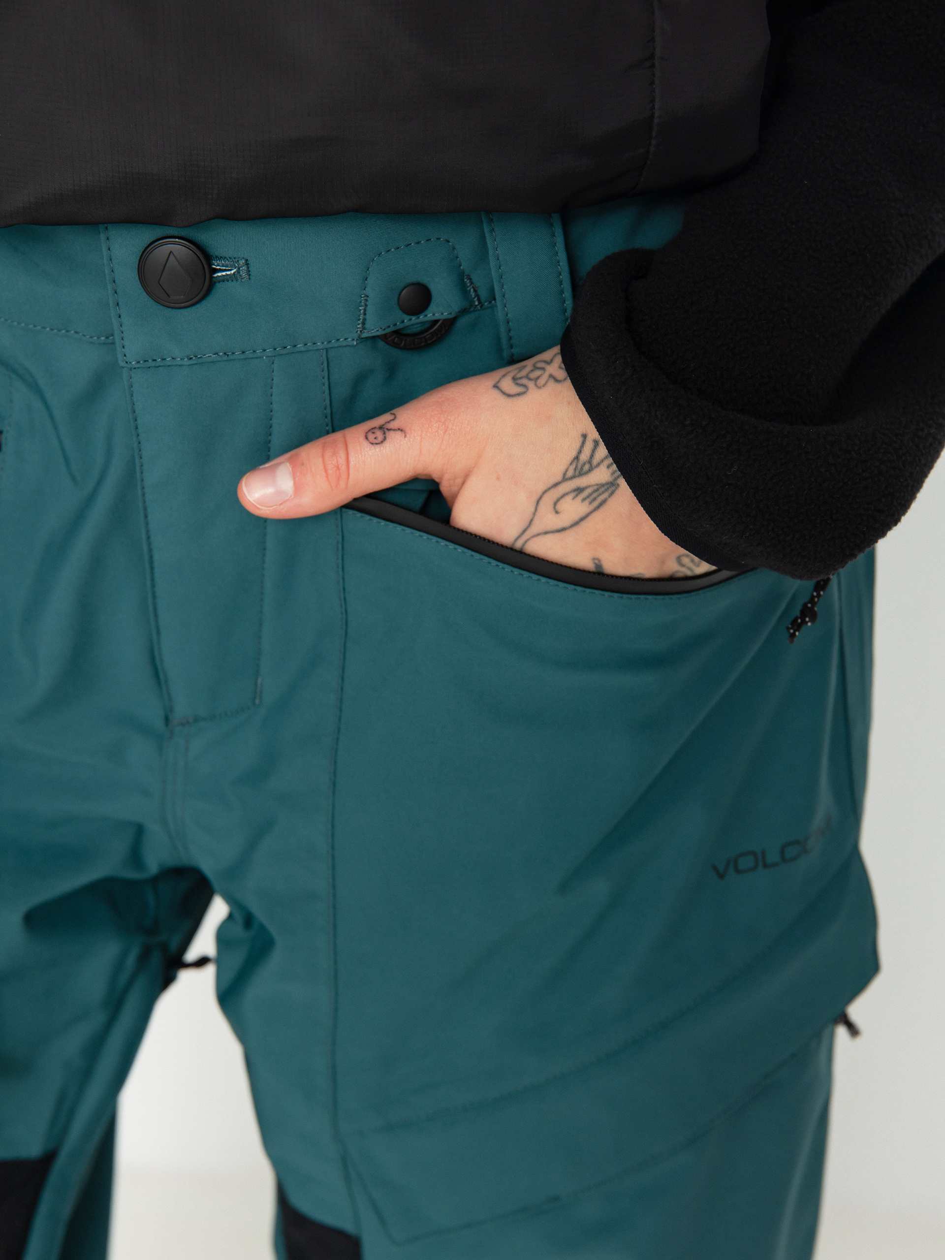Pentru femei Pantaloni pentru snowboard Volcom V.Co At Stretch Gore Tex (balsam)