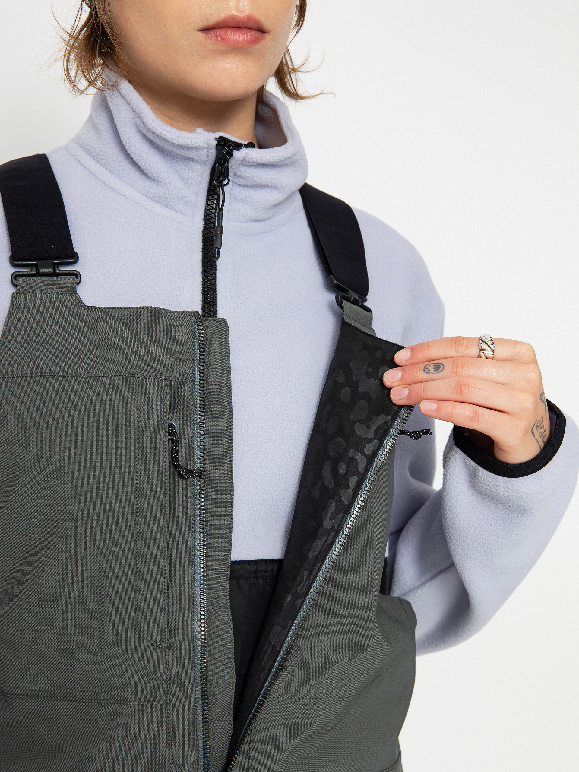 Pentru femei Pantaloni pentru snowboard Volcom Swift Bib Overall (eucalyptus)