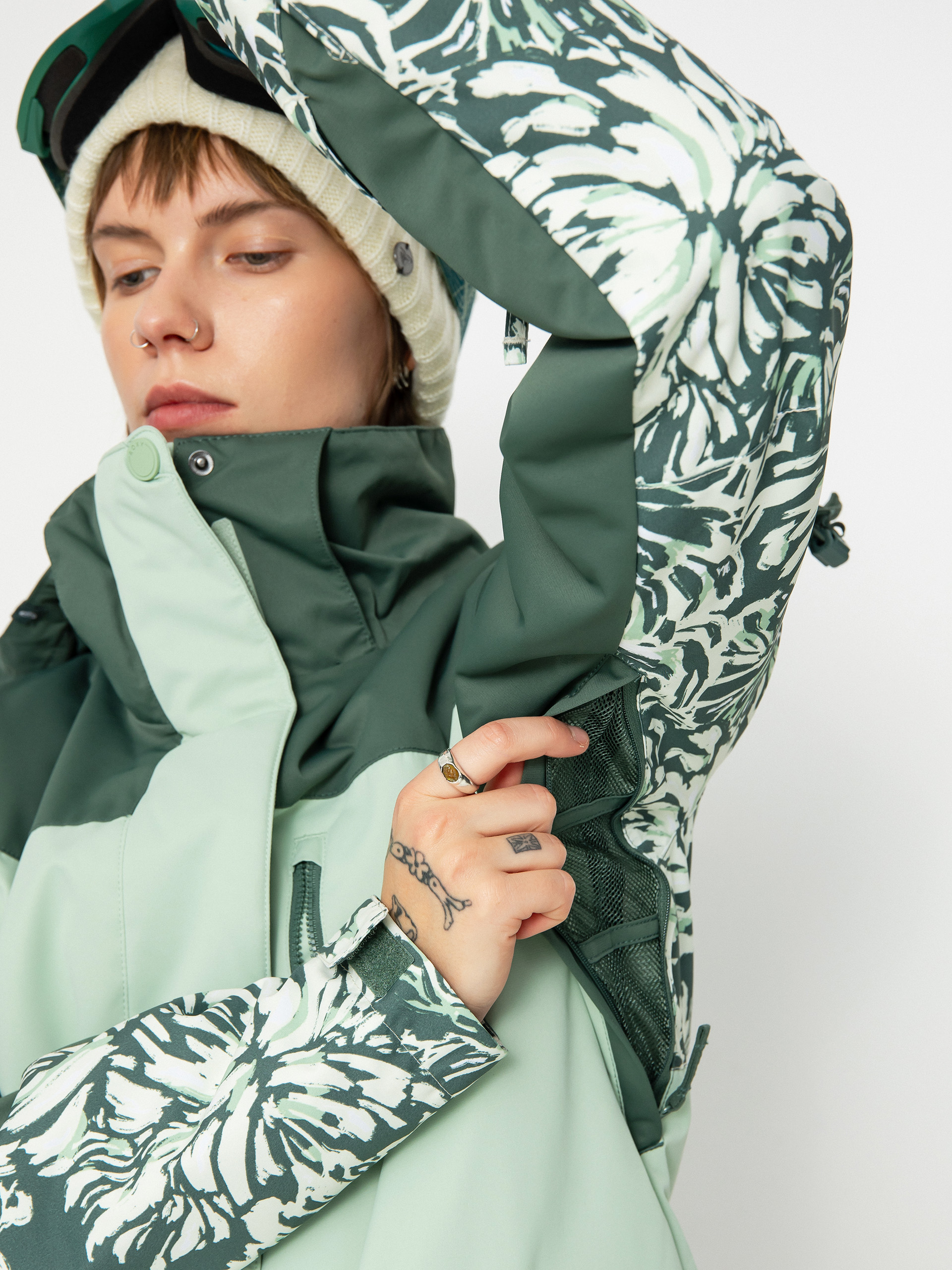 Pentru femei Geacă de snowboard Roxy Jetty Block (dark forest wild)