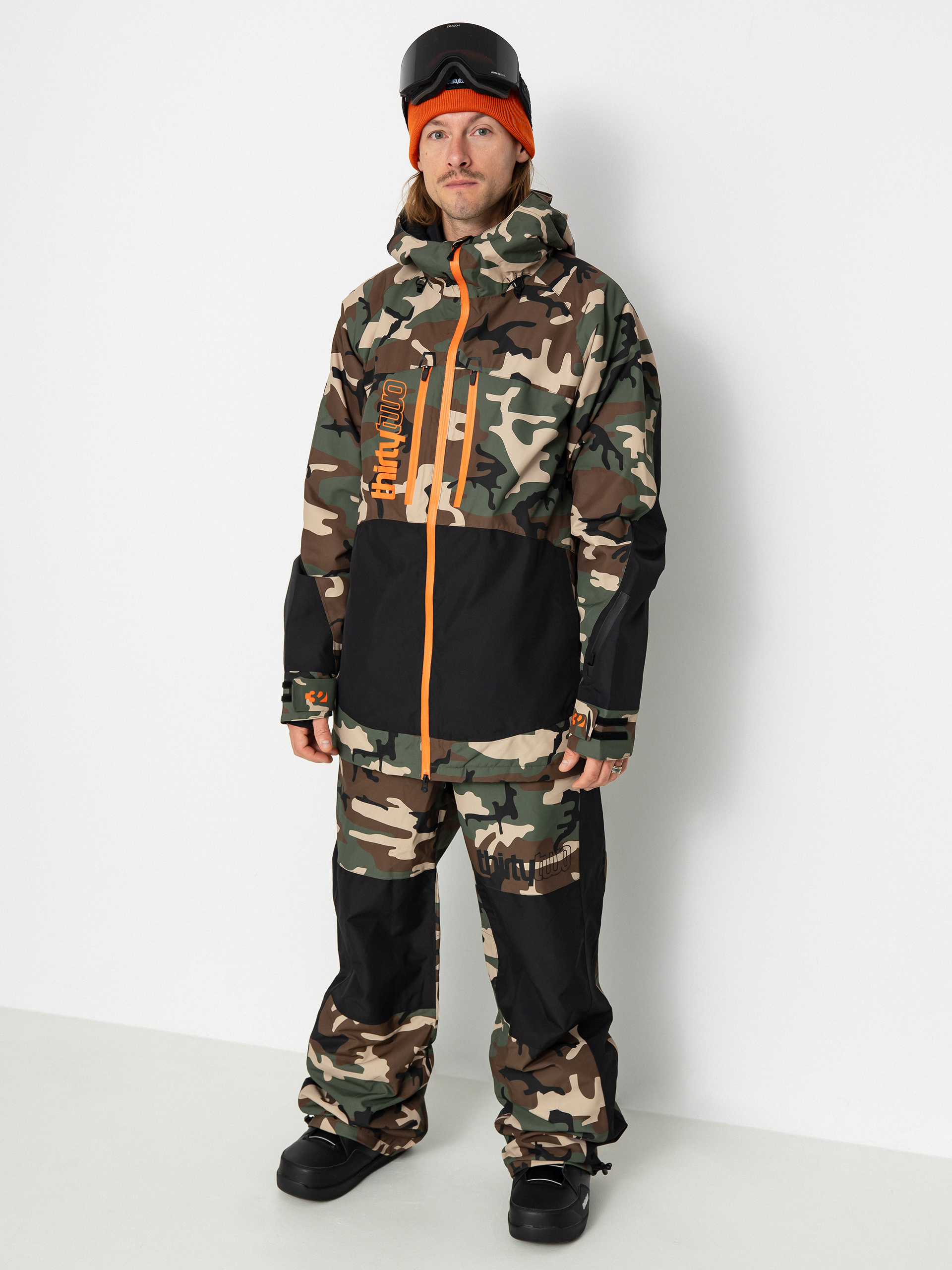 Pentru bărbați Geacă de snowboard ThirtyTwo Lashed Insulated (black/camo)