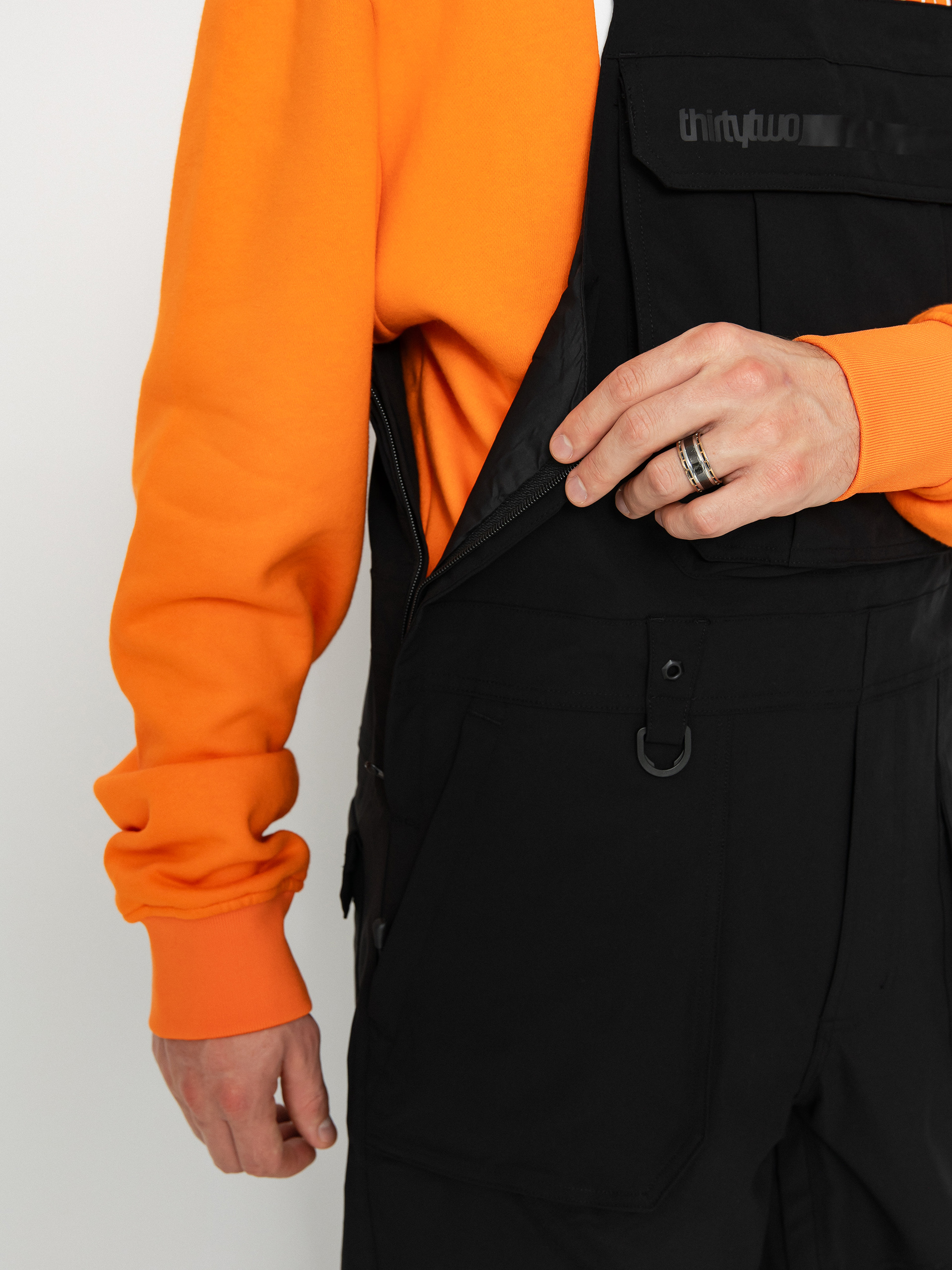 Pentru bărbați Pantaloni pentru snowboard ThirtyTwo Basement Bib (black)