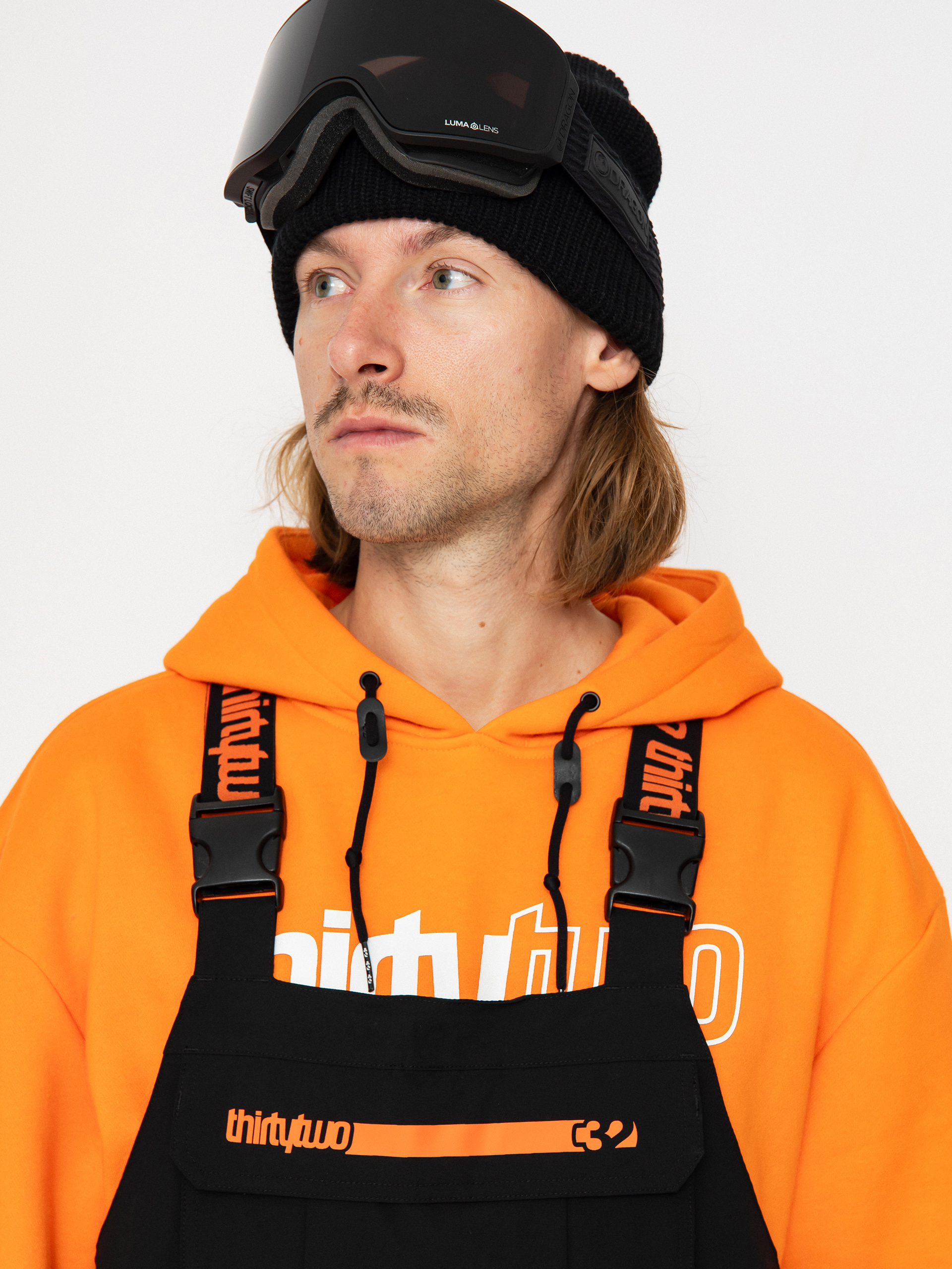 Pentru bărbați Pantaloni pentru snowboard ThirtyTwo Basement Bib (black/orange)