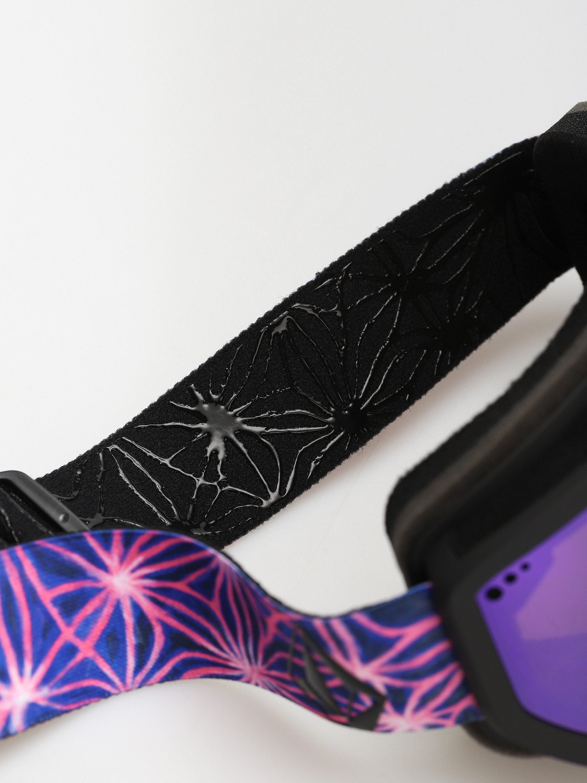 Ochelari pentru snowboard Volcom Footprints (mike ravelson/purple chrome+bl yellow)