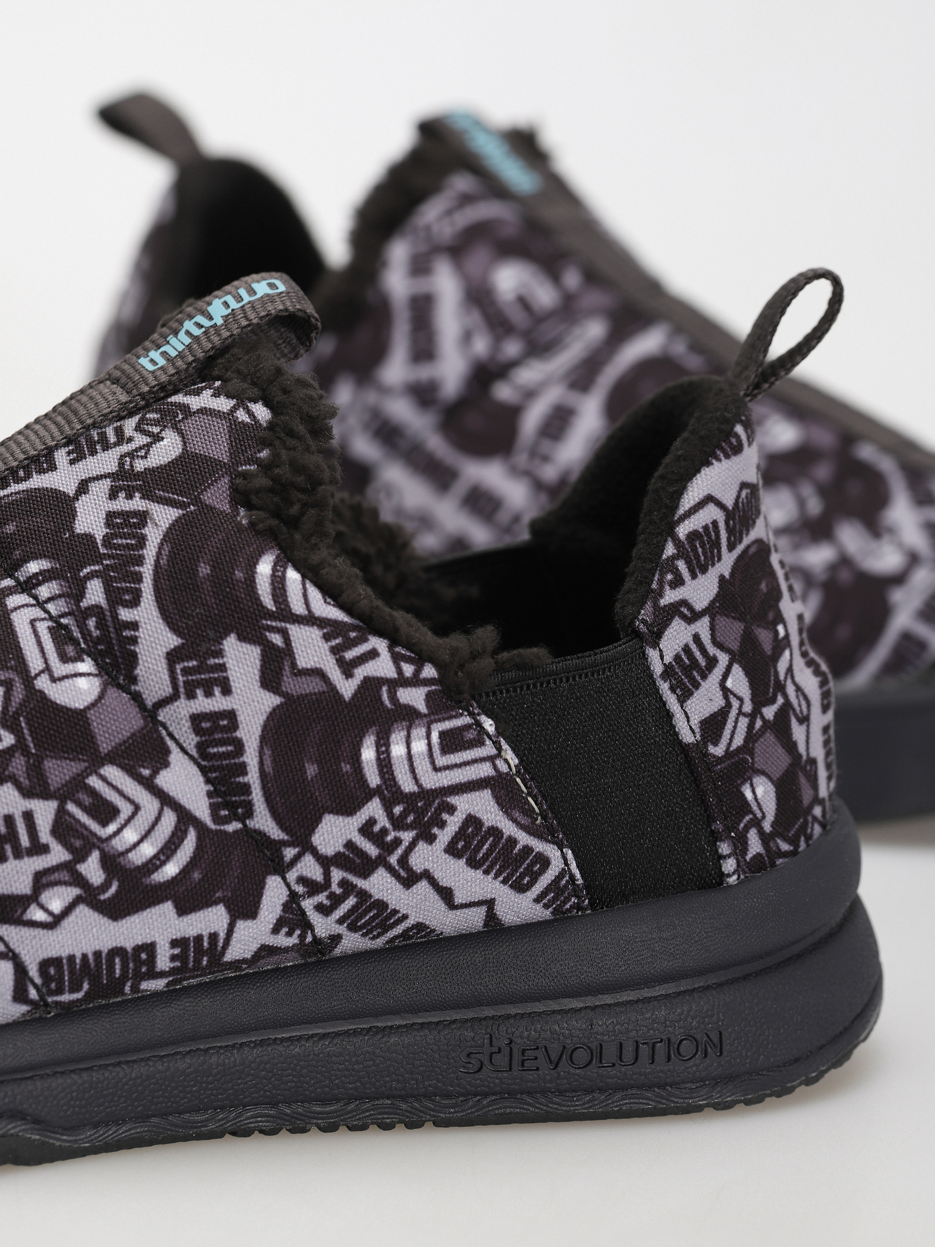 Pantofi de iarnă ThirtyTwo The Lounger X Bomb Hole (black/print)