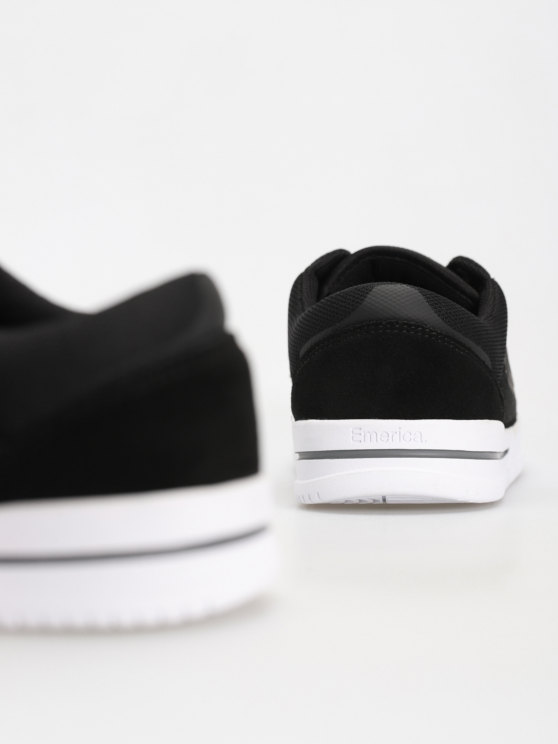 Pantofi Emerica Phocus G6 (black/white/gold)