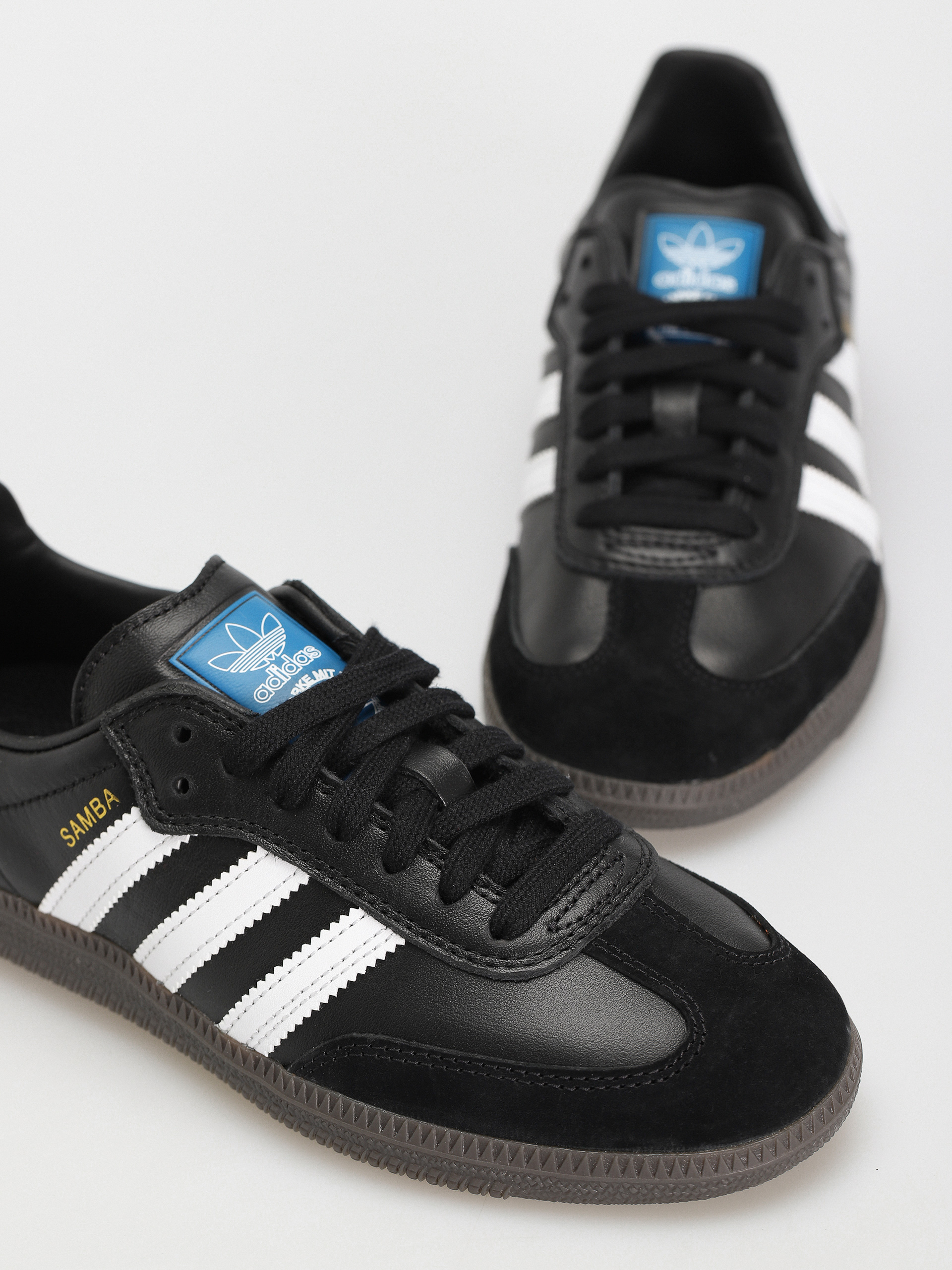 Pantofi adidas Samba ADV (cblack/ftwwht/gum5)