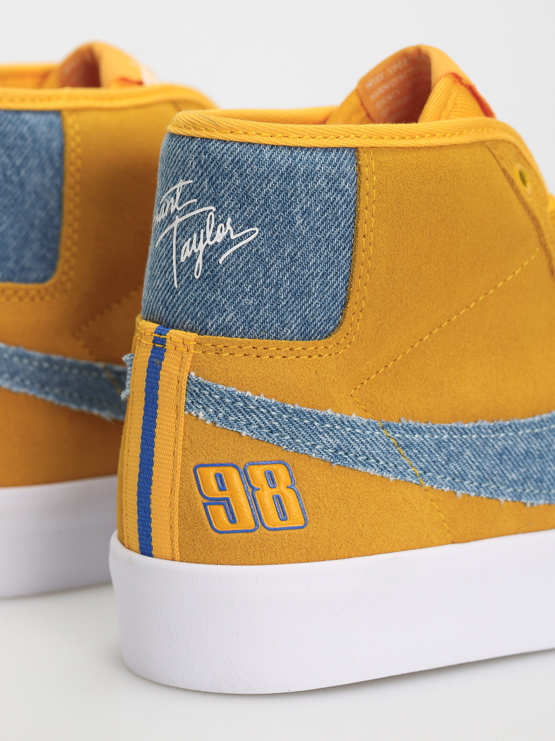 Pantofi Nike SB Zoom Blazer Mid Pro GT (university gold/game royal)