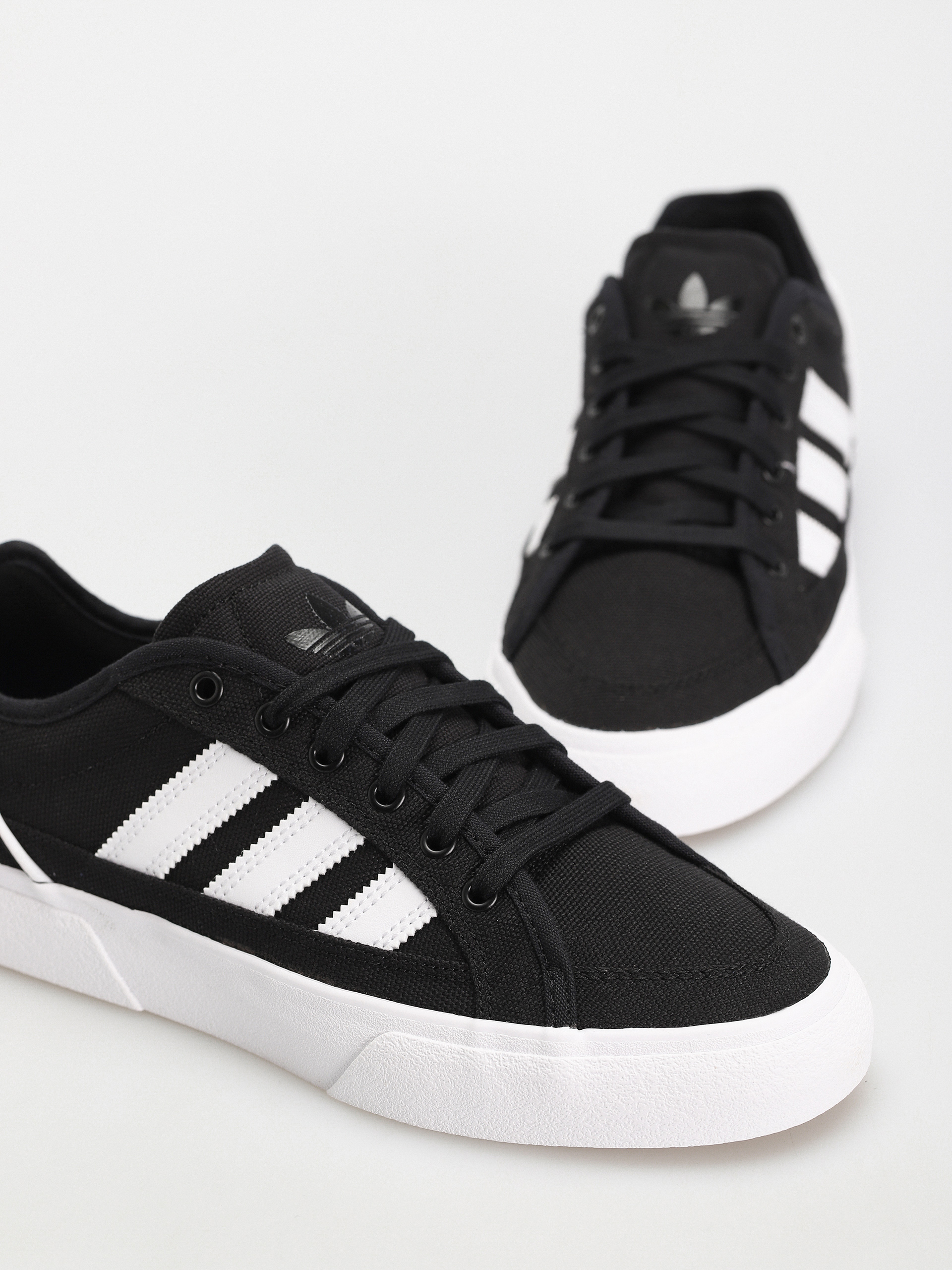 Pantofi adidas Court TNS Premiere (cblack/ftwwht/ftwwht)