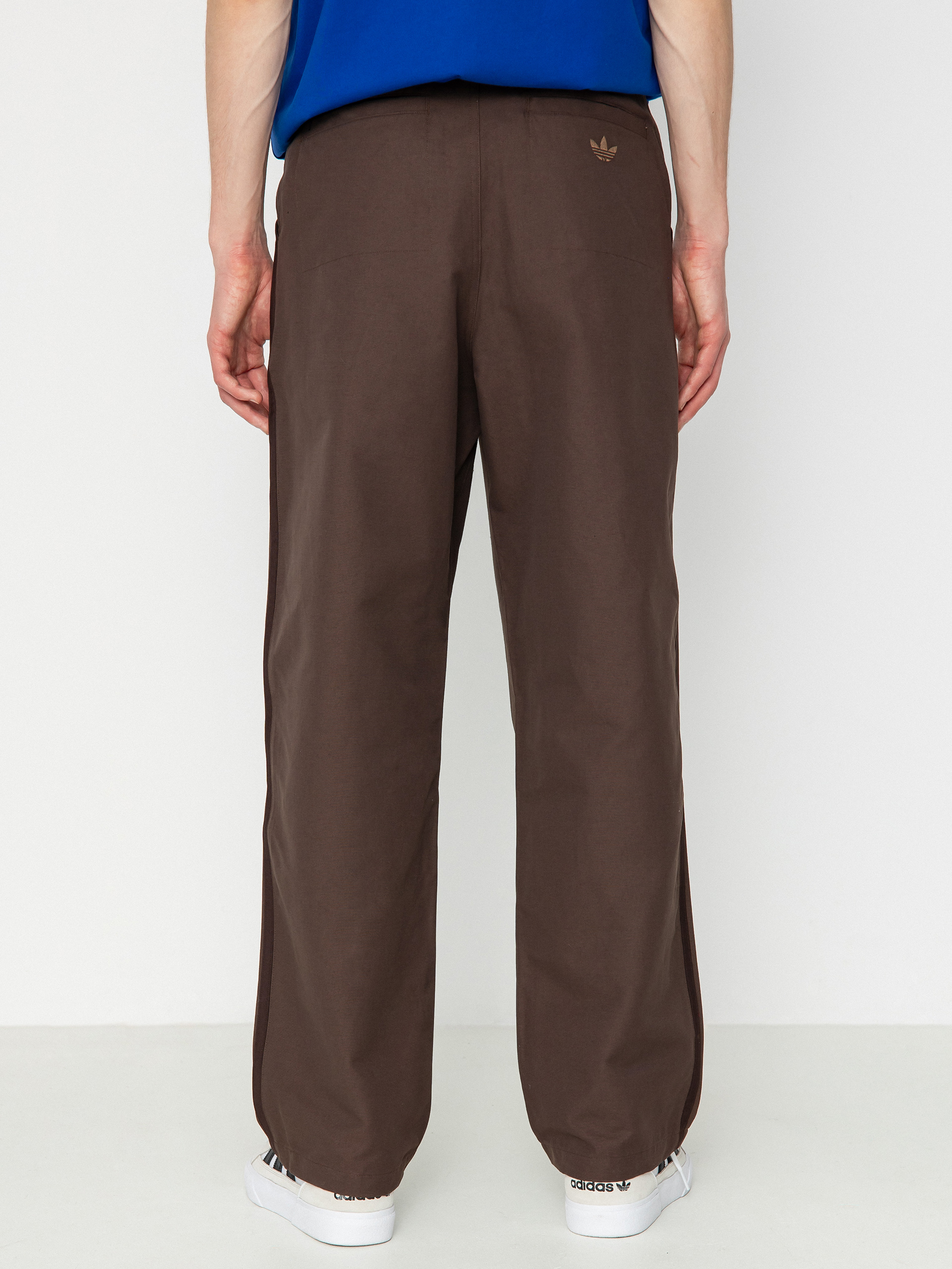 Pantaloni adidas Skate Chino (brown/dbrown)