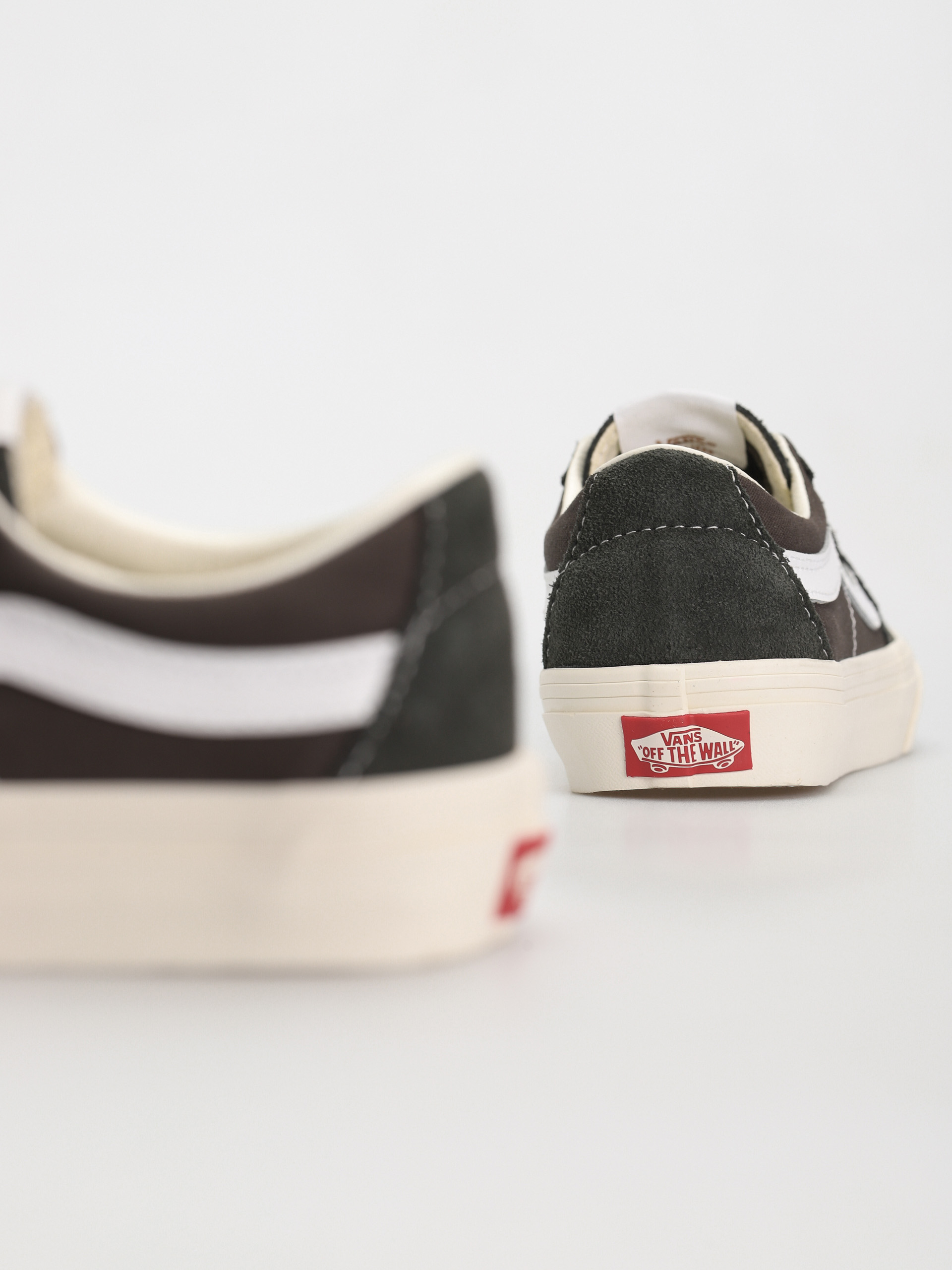 Pantofi Vans Sk8 Low (canvas/suede black ink)