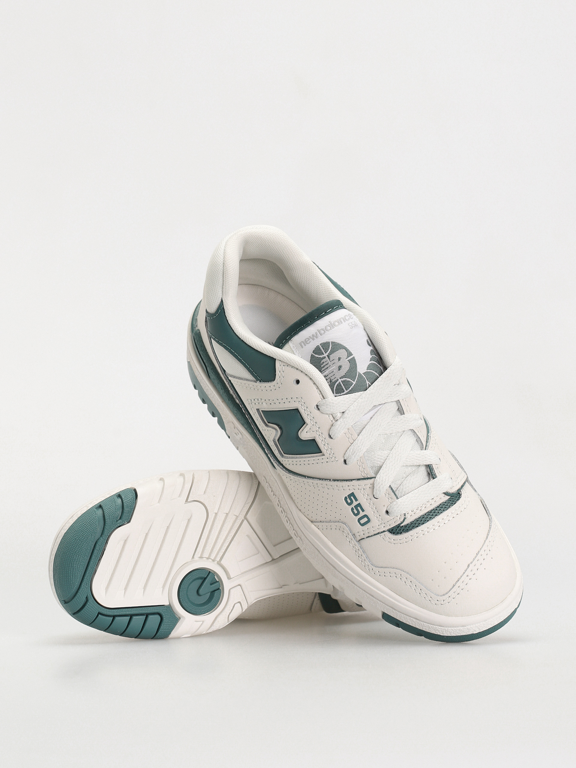 Pantofi New Balance 550 Wmn - bej (reflection new spruce)