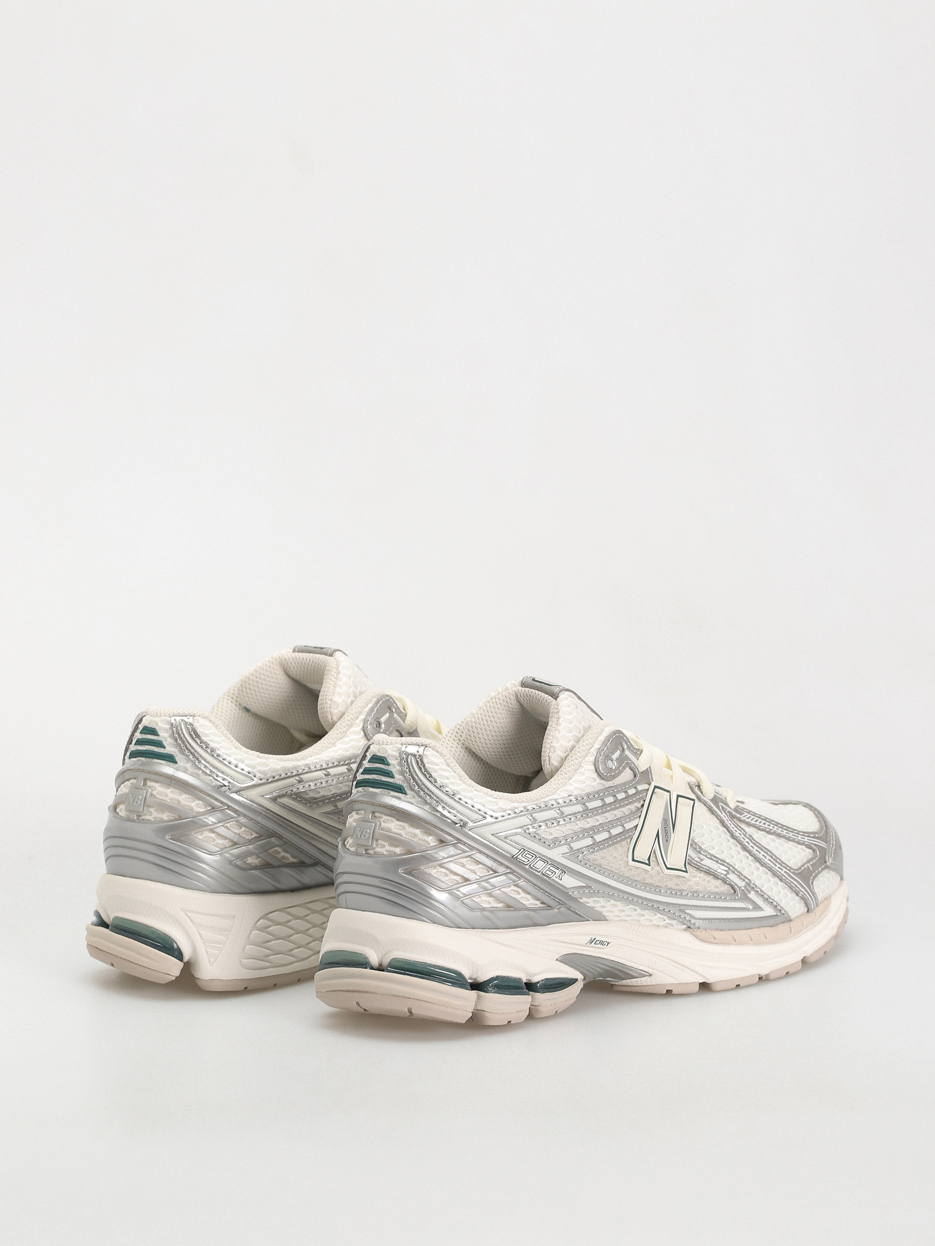 Pantofi New Balance 1906 (silver metallic)