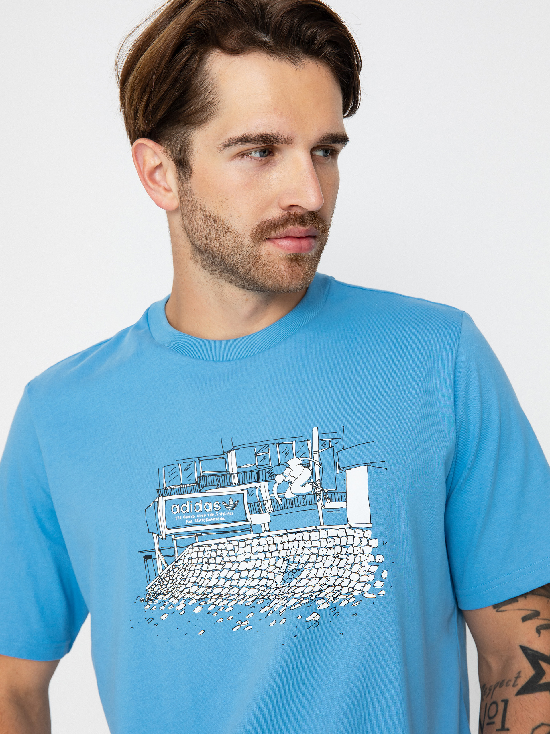 Tricou adidas Hjones 2 (ltblue/multco)