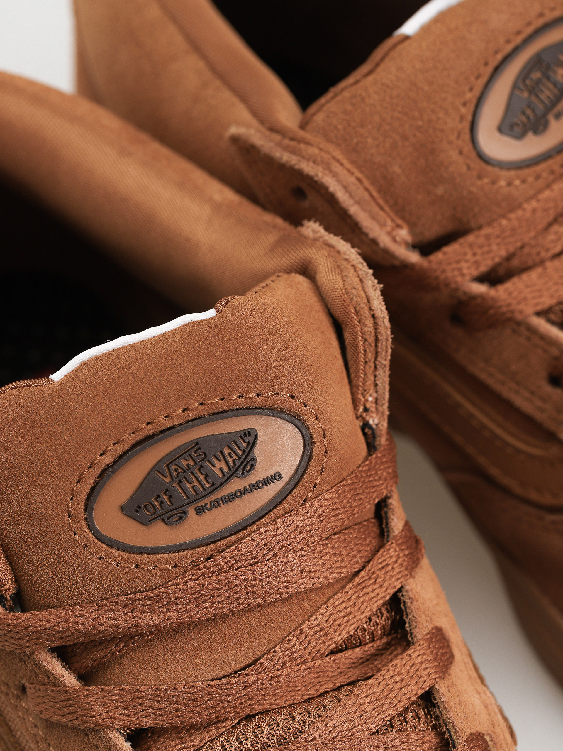 Pantofi Vans Zahba Mid (brown/gum)