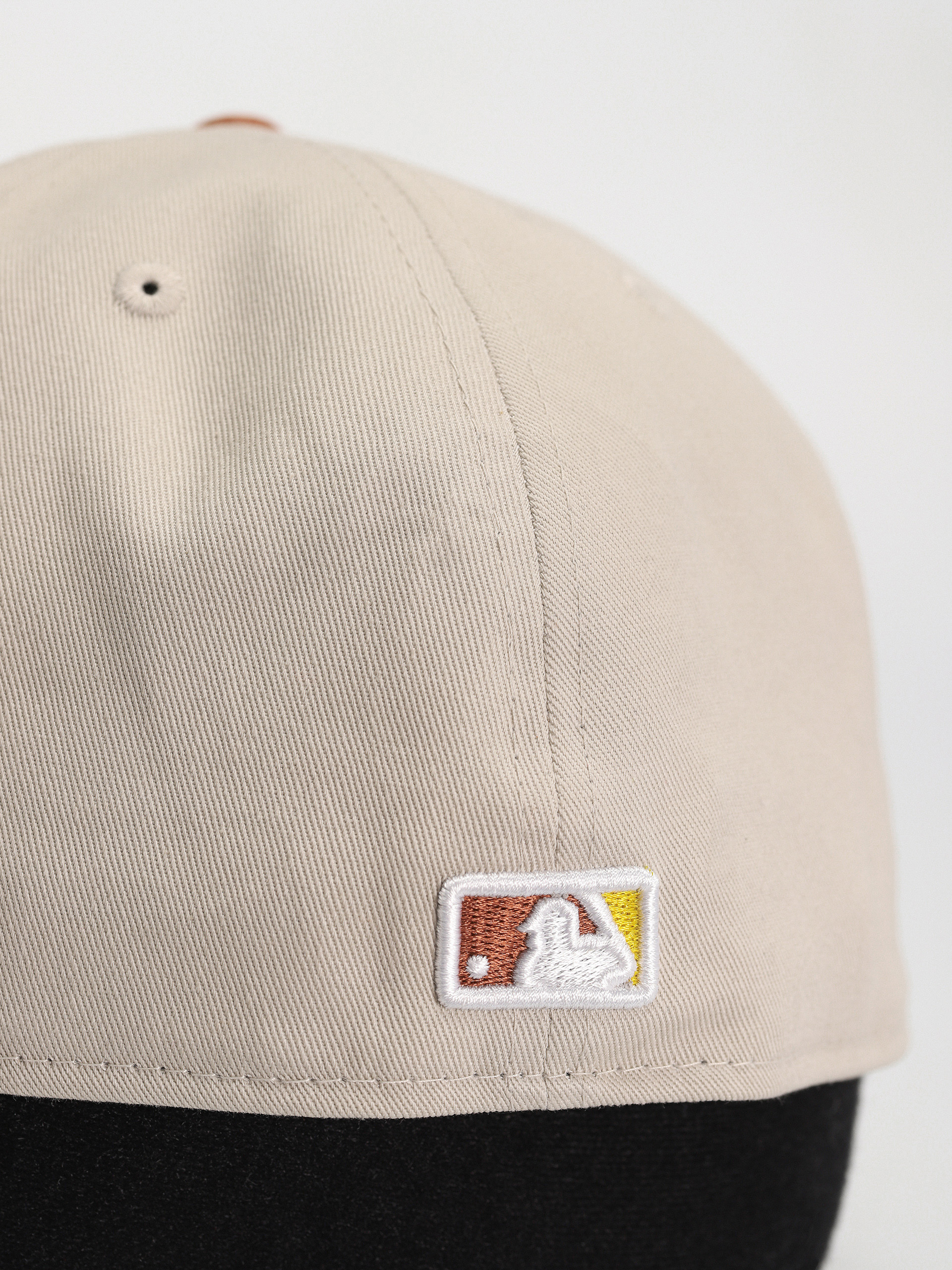 Șapcă New Era Boucle 59Fifty Anaheim Angels (stone/brown)