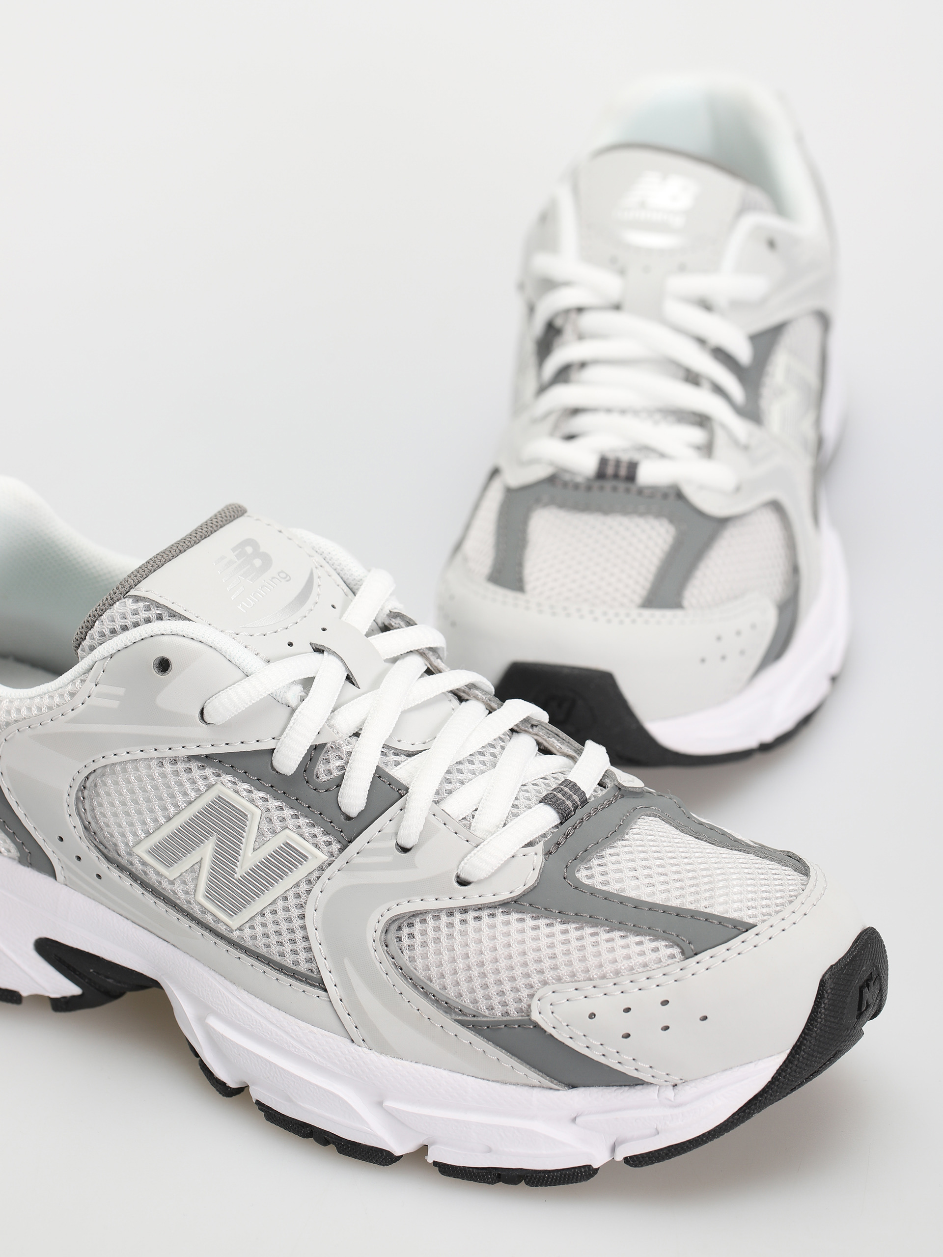 Pantofi New Balance 530 JR (grey matter)