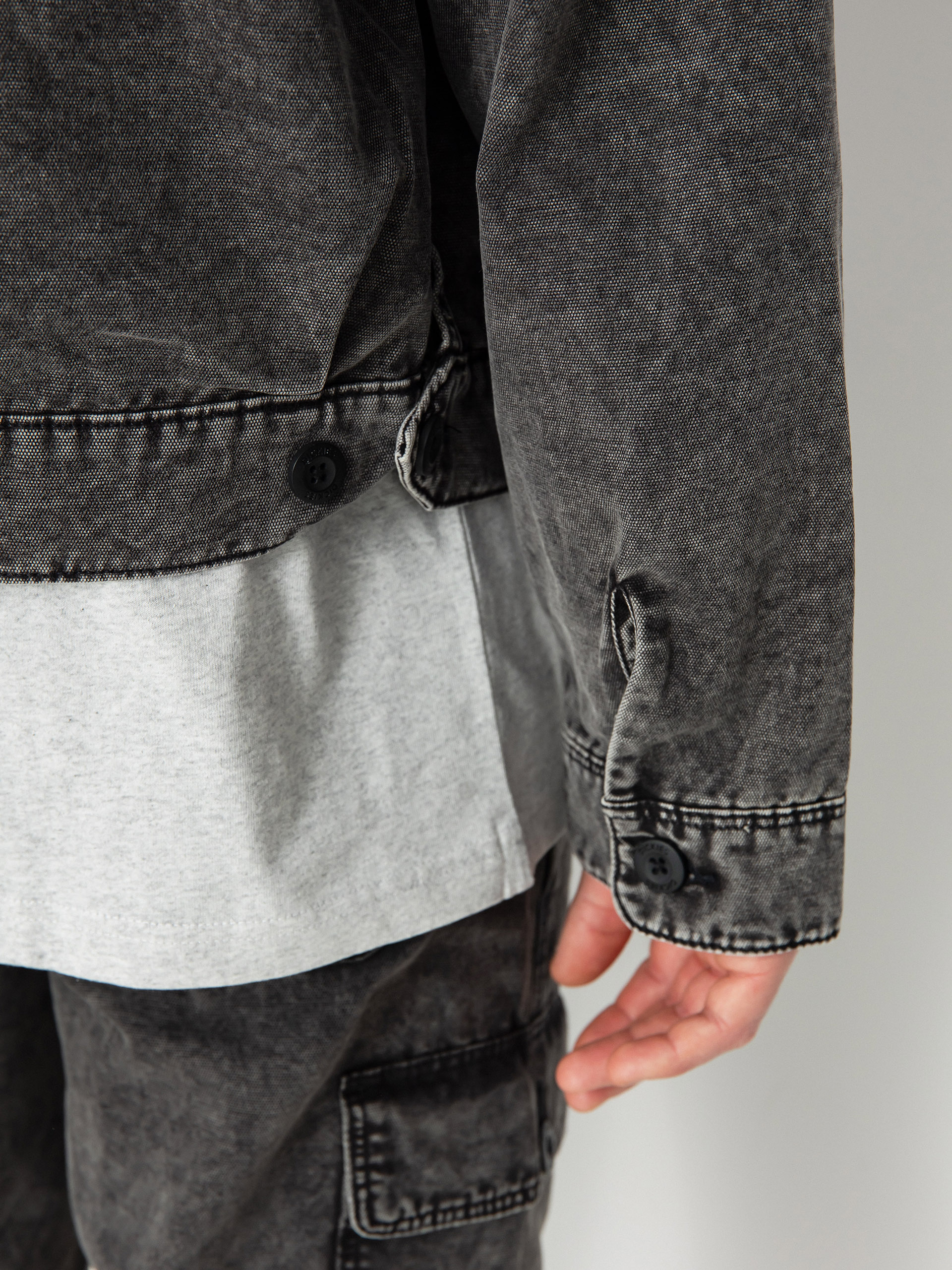 Geacă Dickies Newington (dble dye/acid wash black)