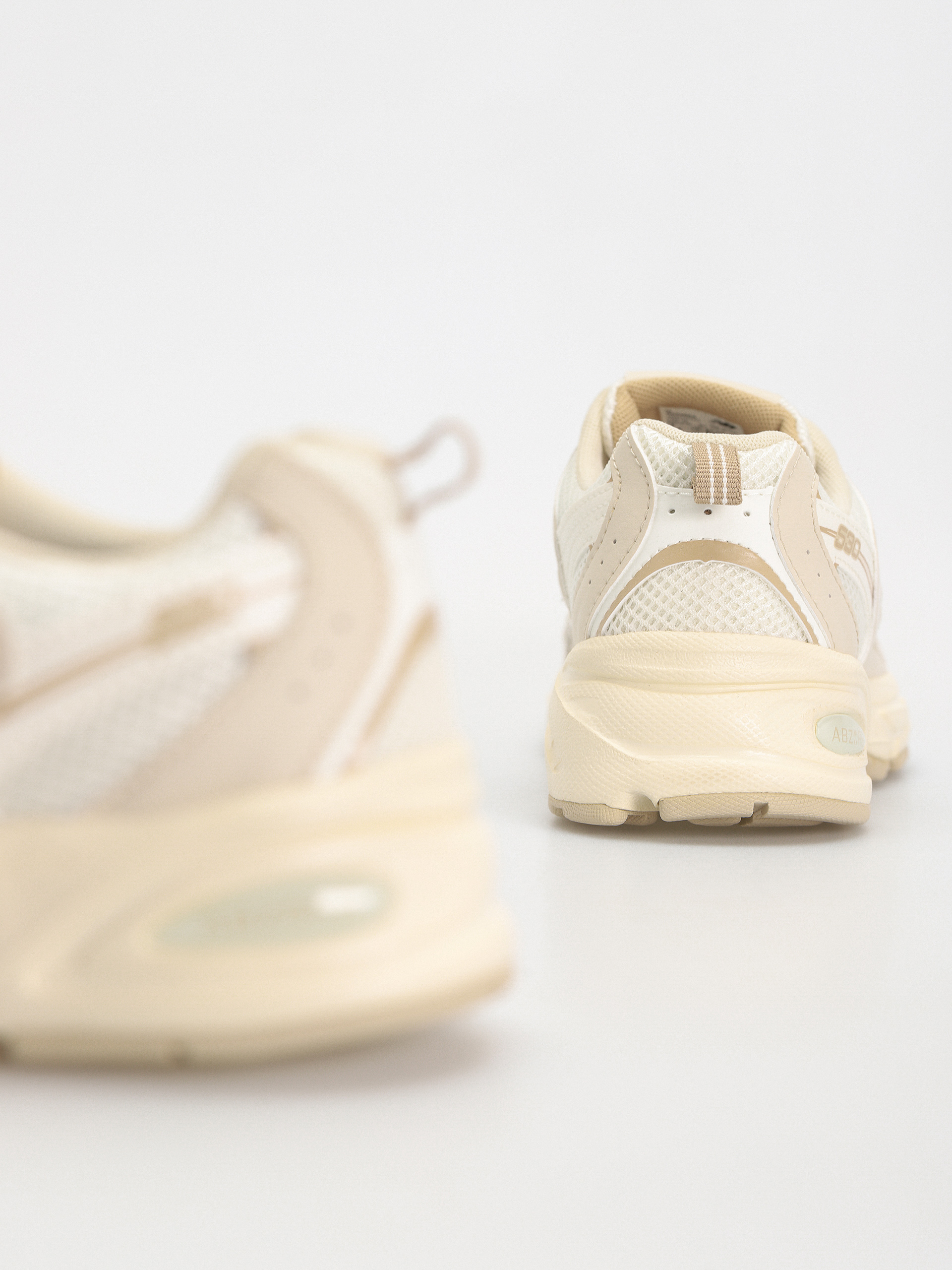 Pantofi New Balance 530 JR (beige)