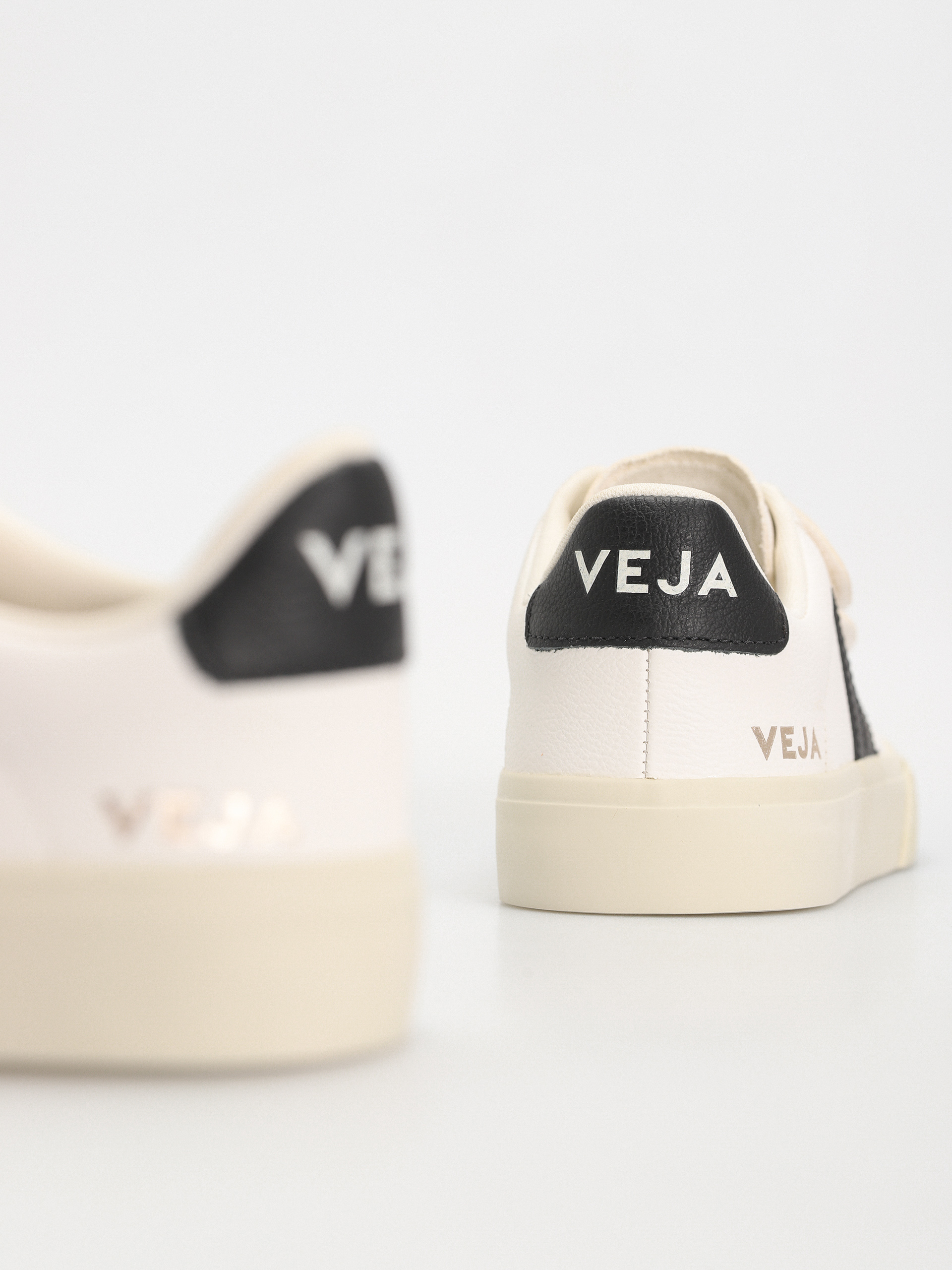 Pantofi Veja Recife Logo Wmn (extra white black)