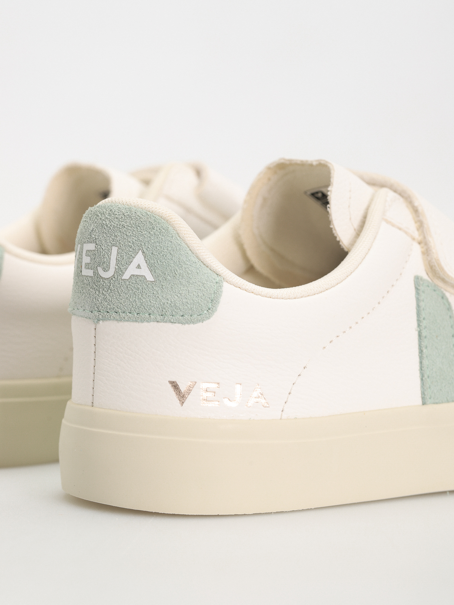 Pantofi Veja Recife Logo Wmn (extra white matcha)